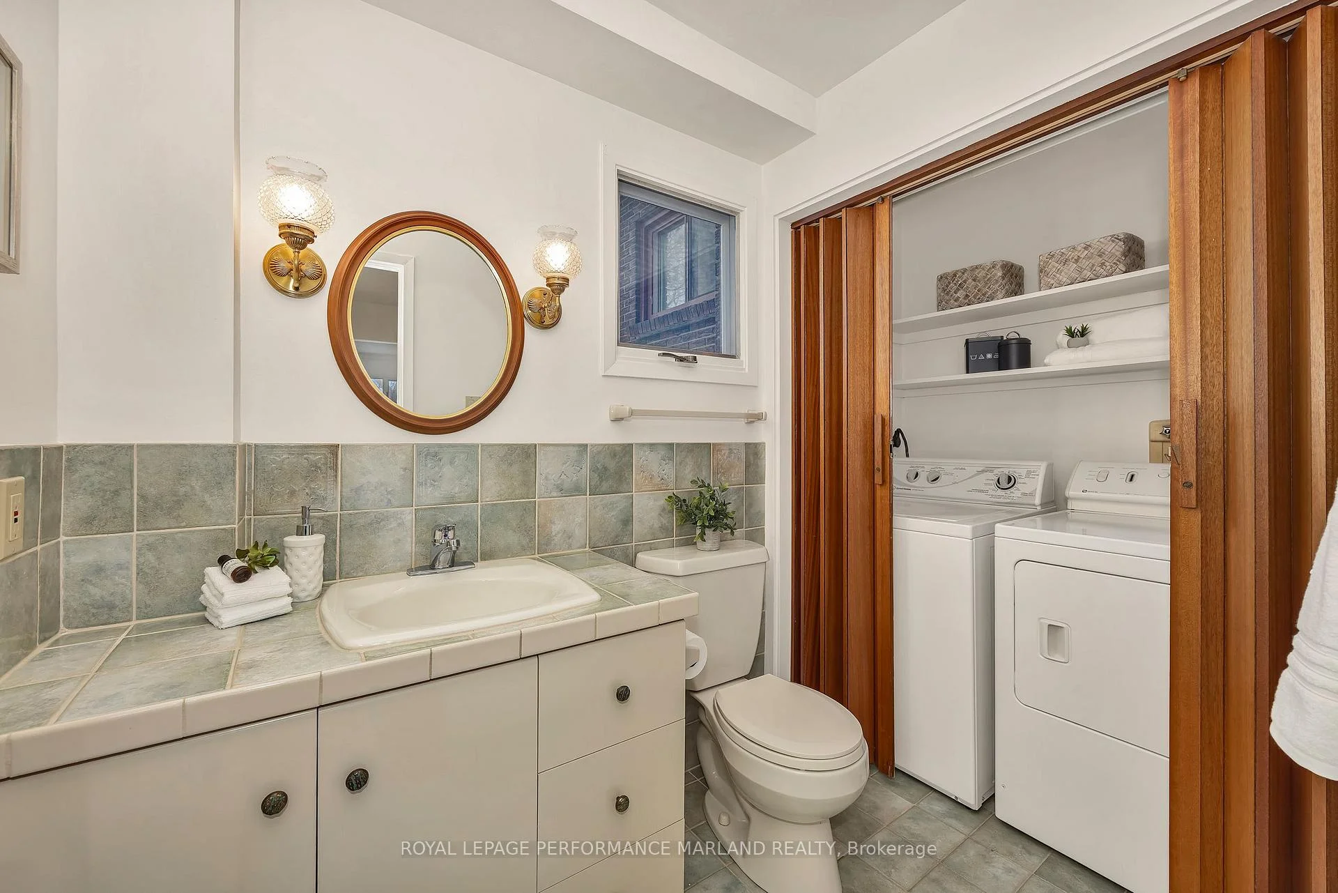 Photo 22 of 31 Aylen Avenue, Ottawa, Woodroffe — HOMEH