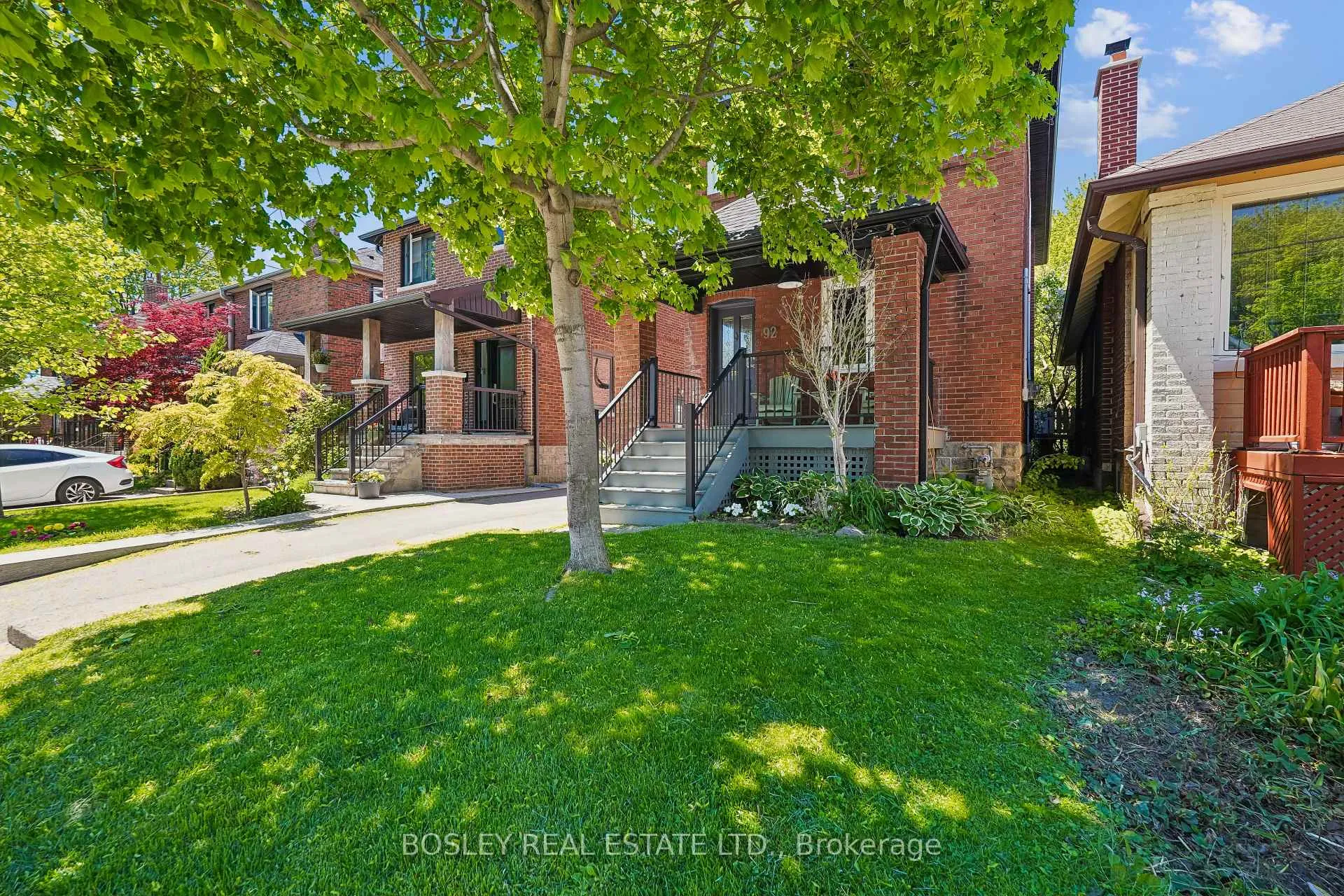 Photo 2 of 92 Seventh Street, Etobicoke, New Toronto — HOMEH