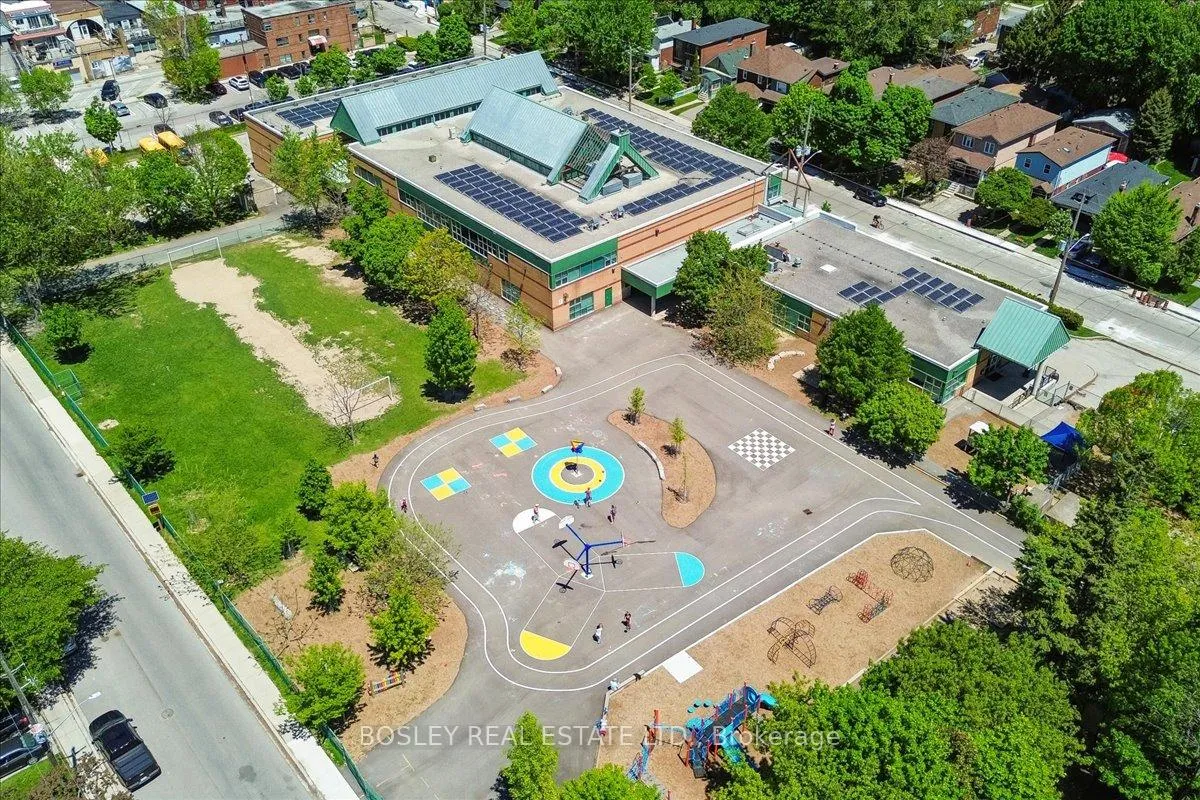 Photo 49 of 92 Seventh Street, Etobicoke, New Toronto — HOMEH
