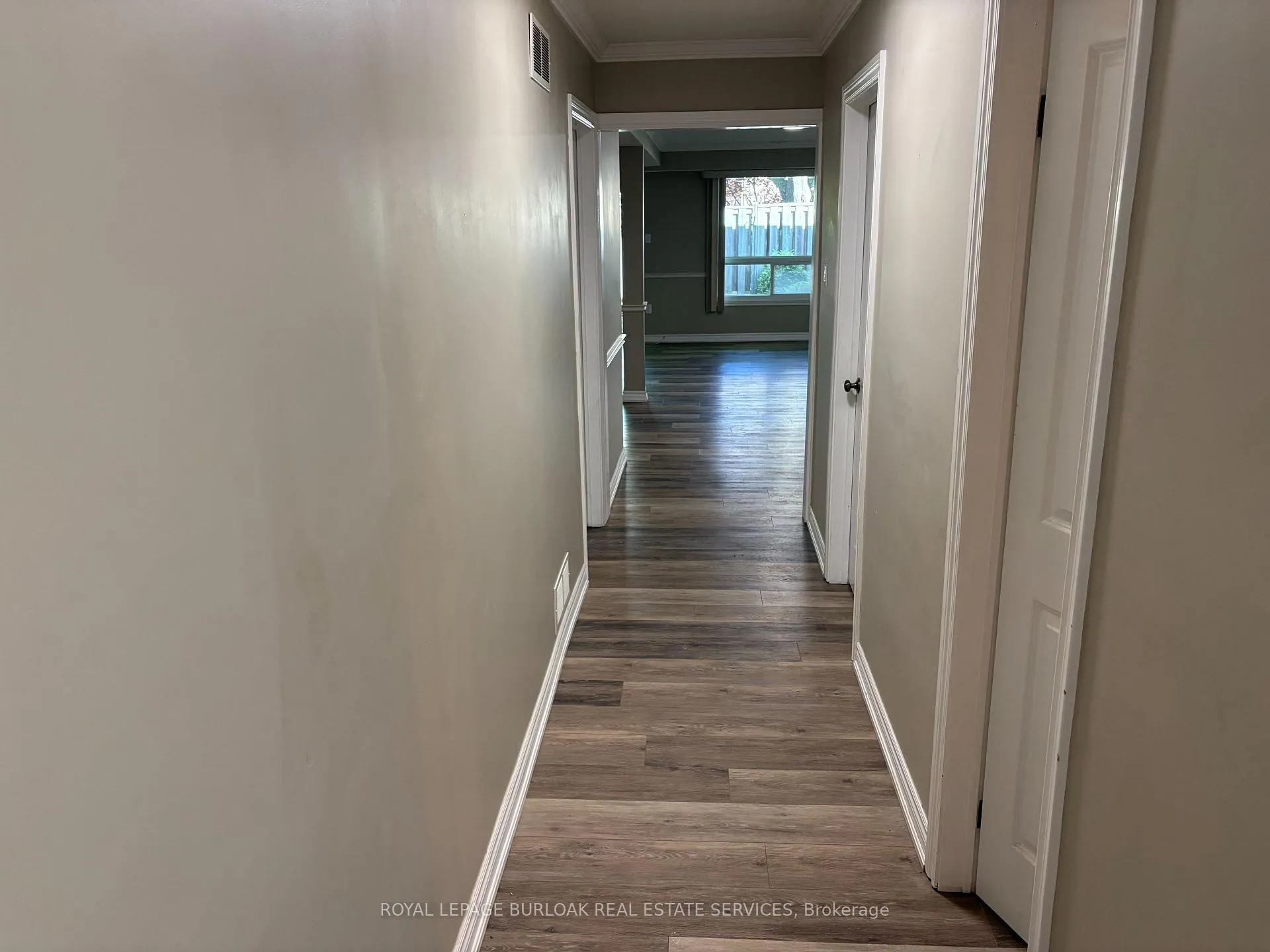 Photo 14 of Unit 17, 3455 Caplan Crescent, Burlington, Roseland — HOMEH
