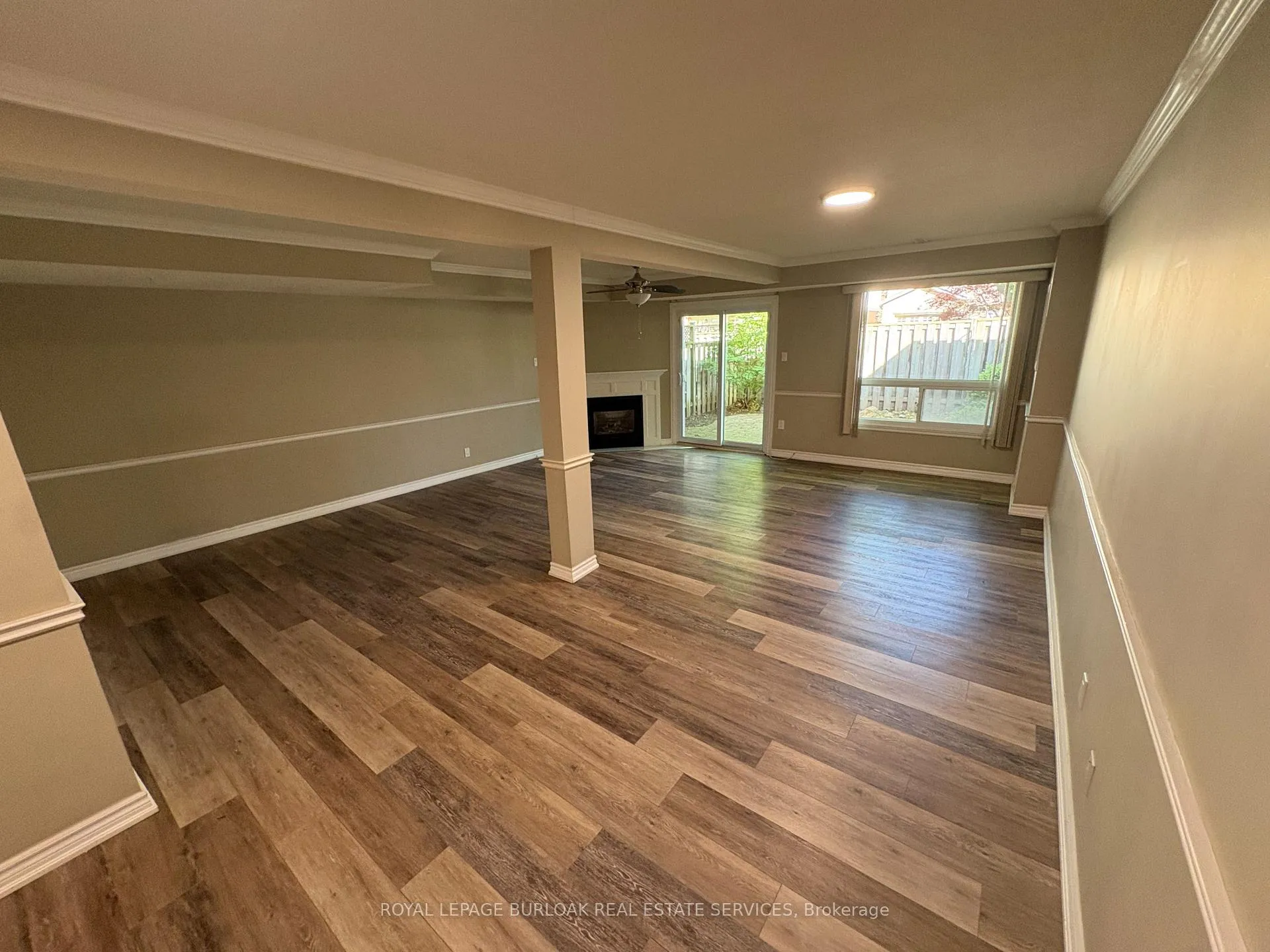 Photo 16 of Unit 17, 3455 Caplan Crescent, Burlington, Roseland — HOMEH