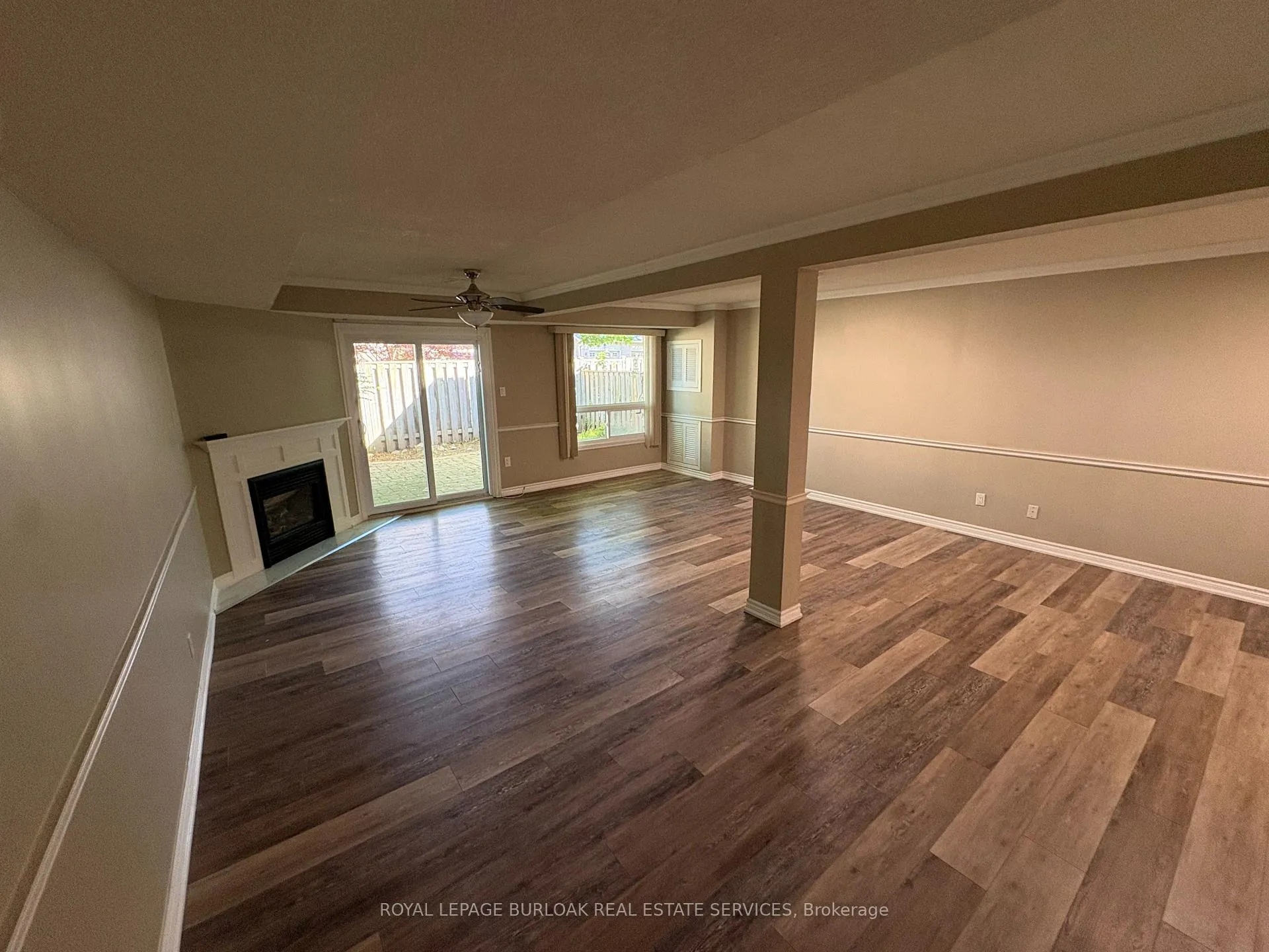 Photo 17 of Unit 17, 3455 Caplan Crescent, Burlington, Roseland — HOMEH