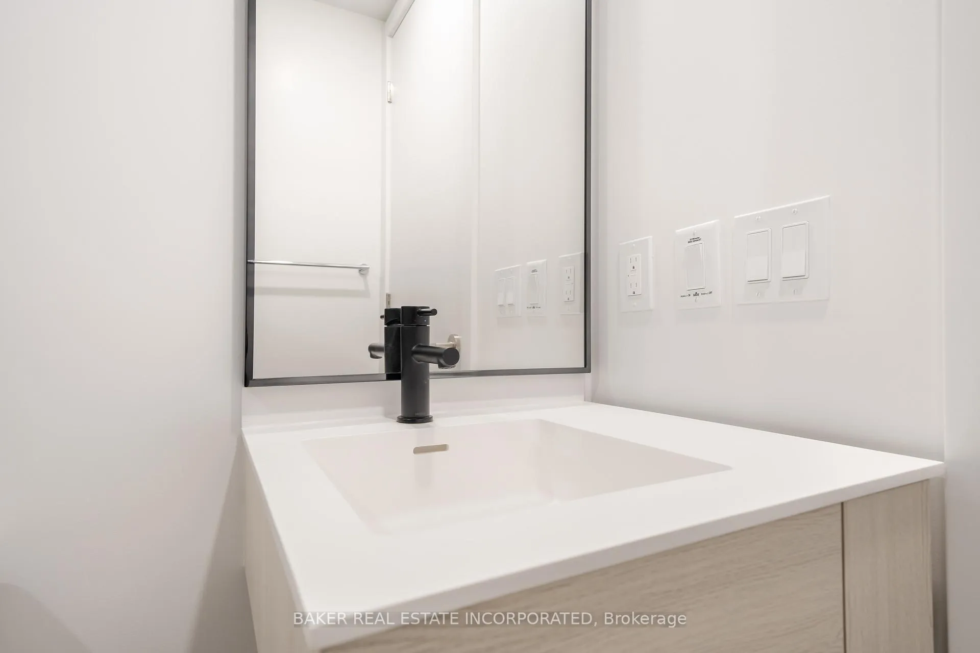 Photo 7 of Unit 705, 28 Eastern Avenue, Toronto, Moss Park — HOMEH