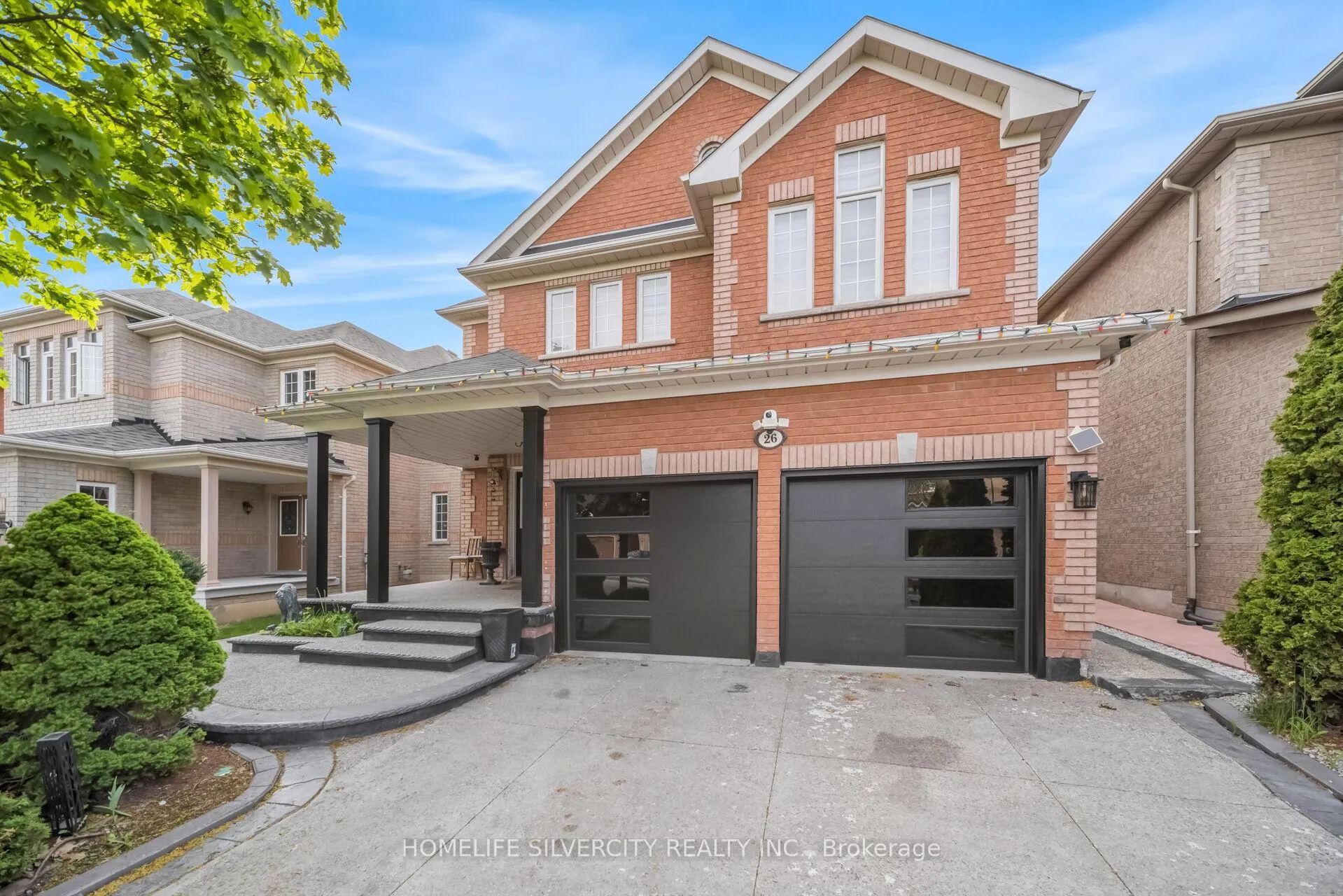 Front of 26 Bisesell Drive N