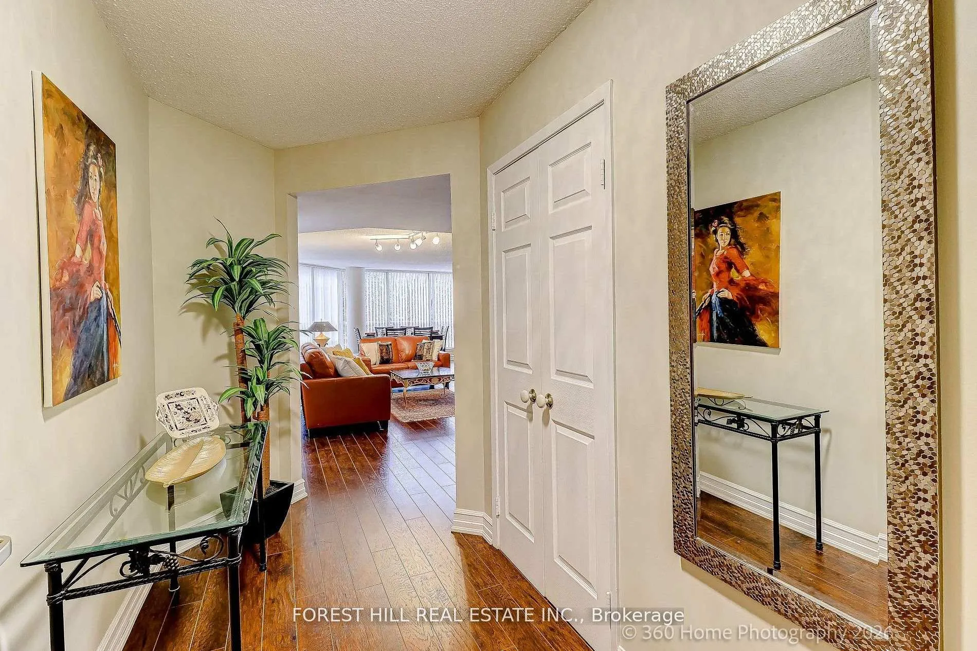 Front of Unit 204, 45 Kingsbridge Garden Circle