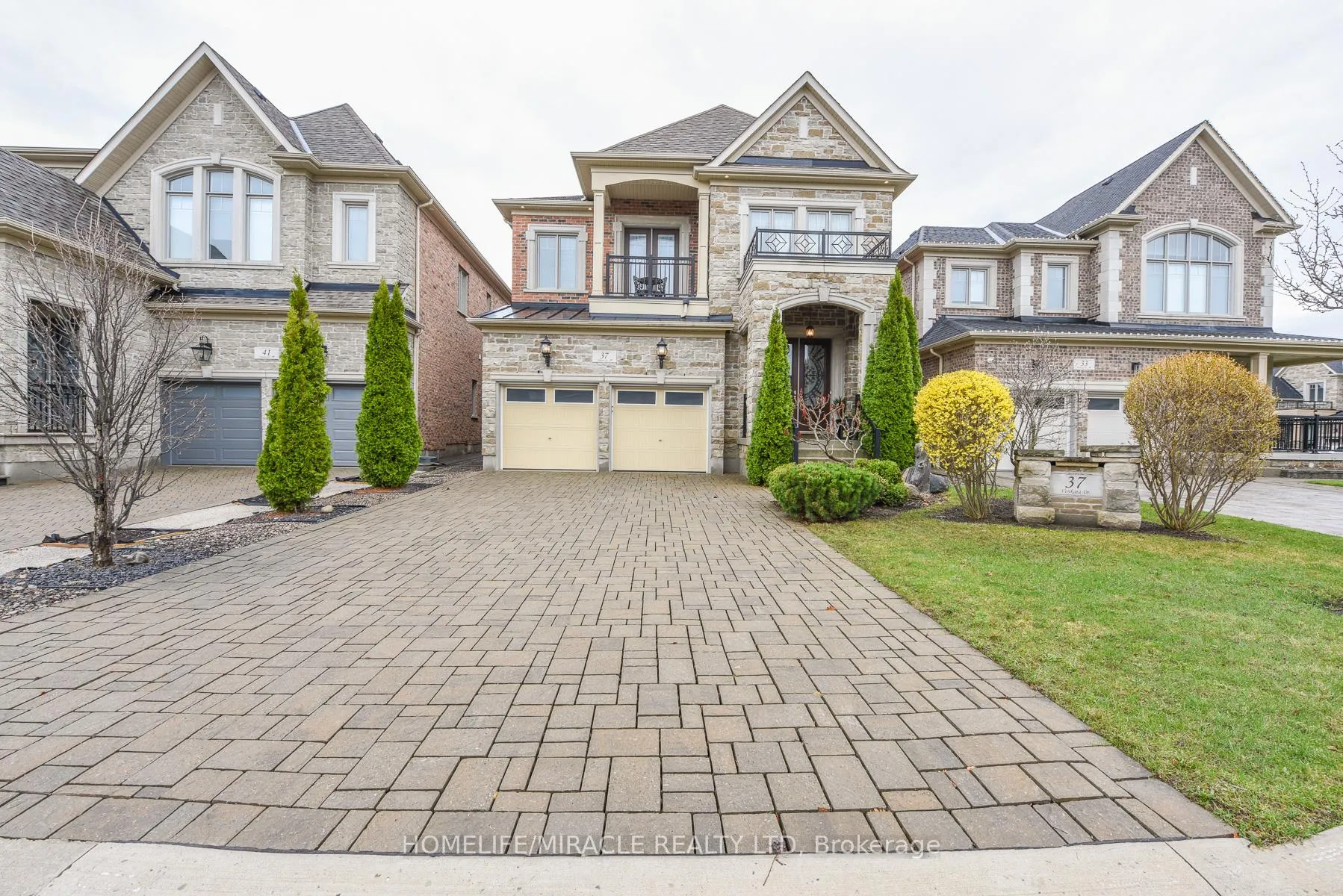 Photo 1 of 37 Venkata Drive, Vaughan, Kleinburg — HOMEH