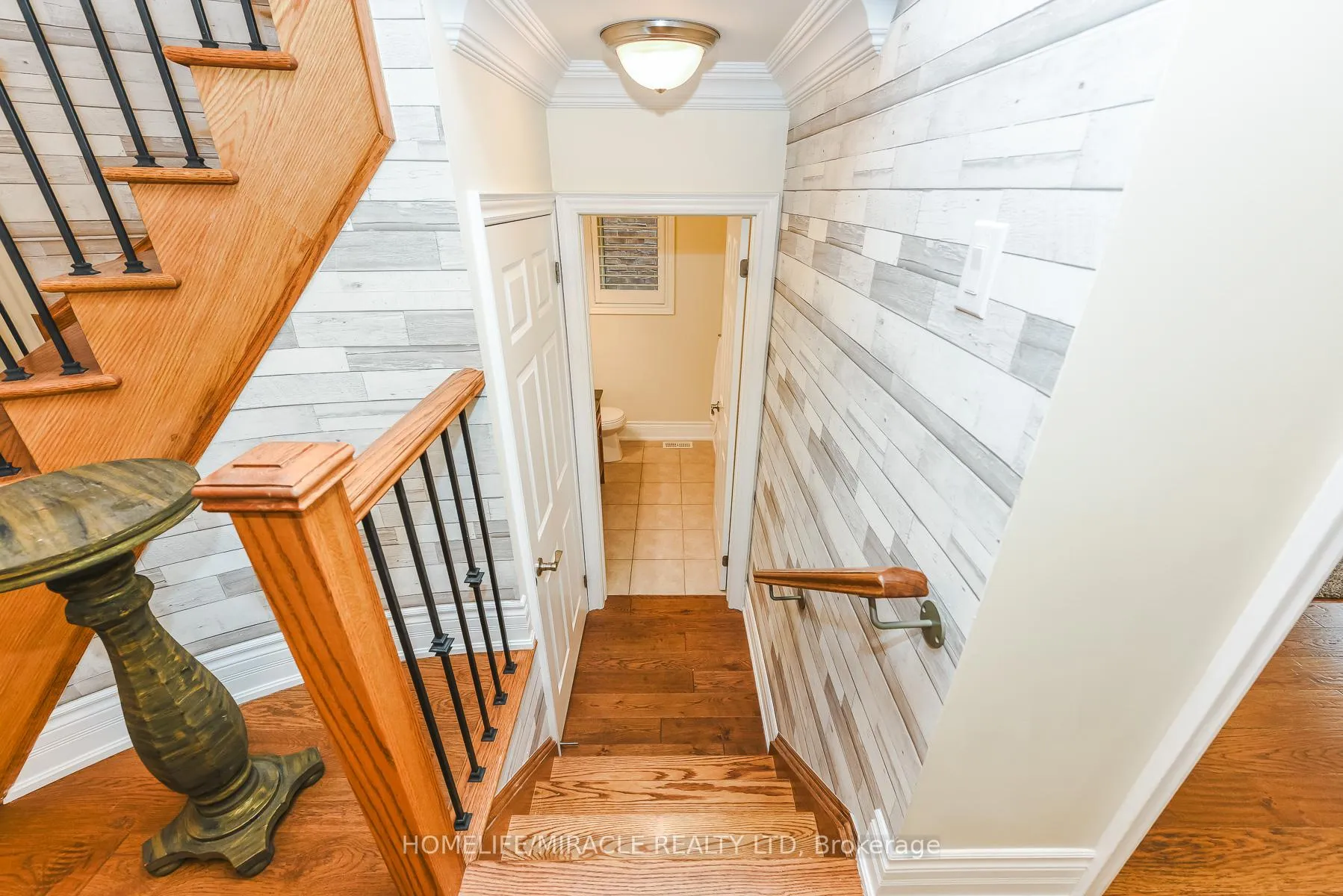 Photo 9 of 37 Venkata Drive, Vaughan, Kleinburg — HOMEH