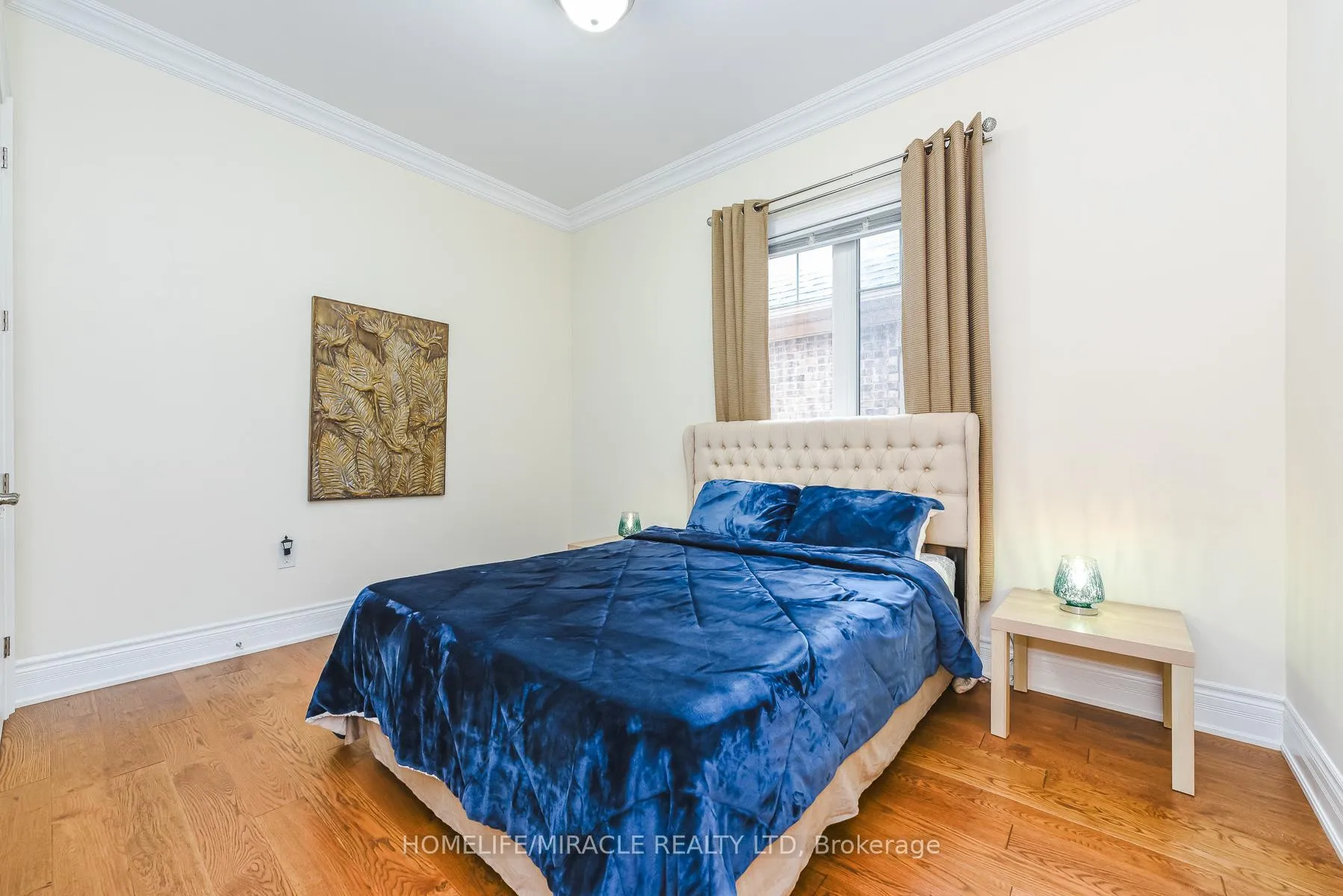 Photo 18 of 37 Venkata Drive, Vaughan, Kleinburg — HOMEH