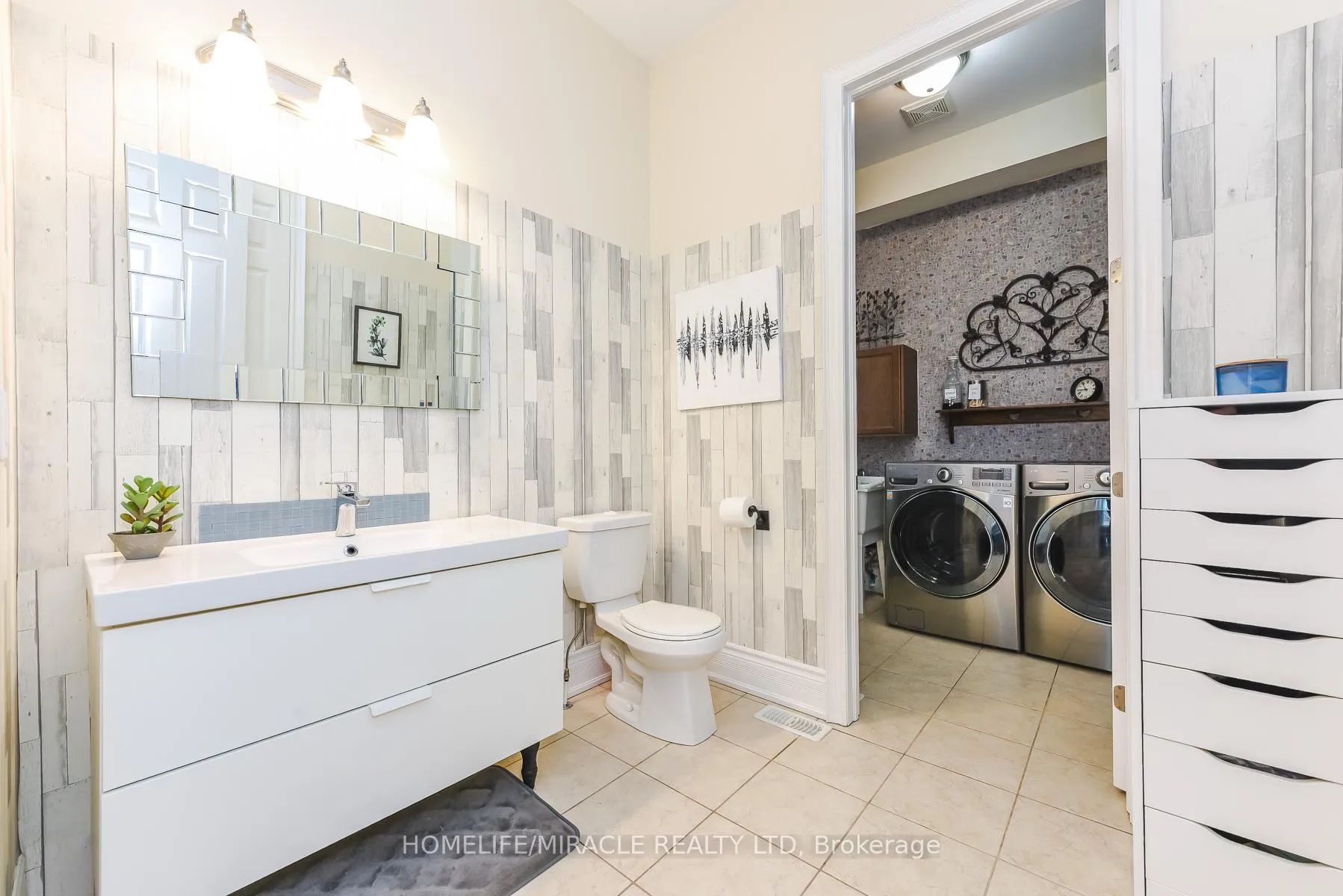 Photo 26 of 37 Venkata Drive, Vaughan, Kleinburg — HOMEH
