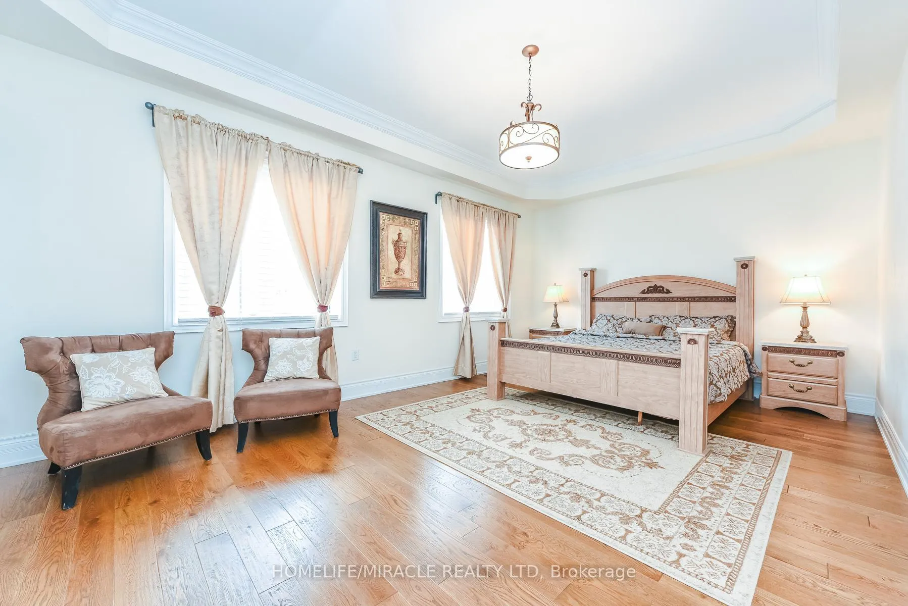 Photo 28 of 37 Venkata Drive, Vaughan, Kleinburg — HOMEH