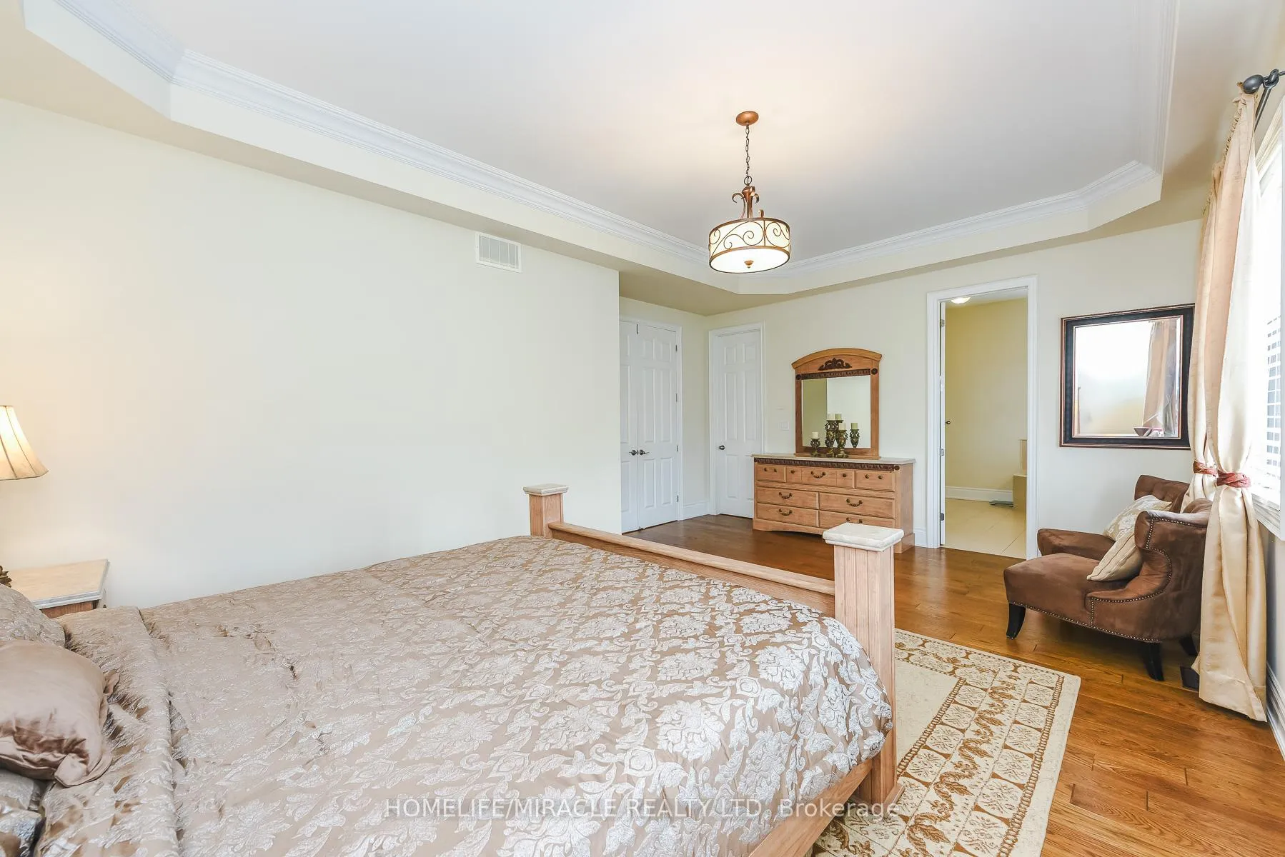 Photo 30 of 37 Venkata Drive, Vaughan, Kleinburg — HOMEH