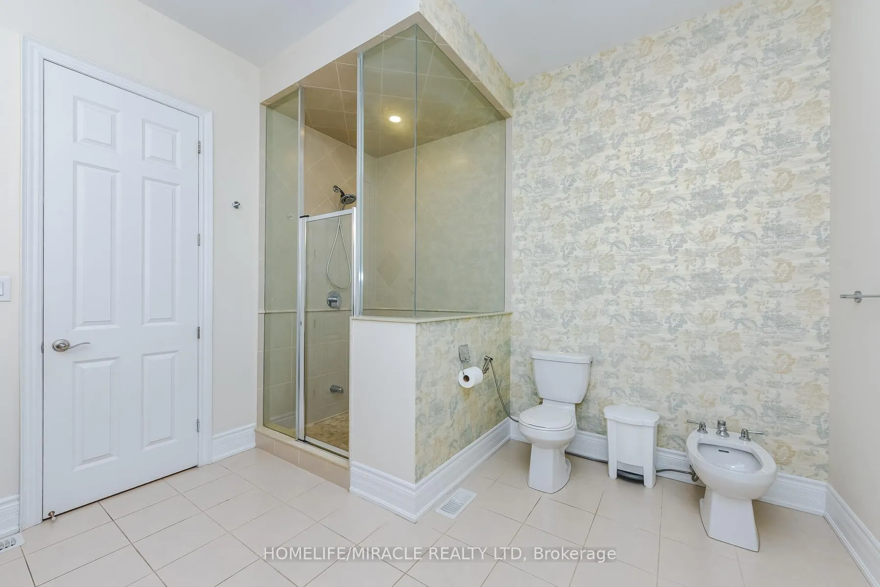 Photo 38 of 37 Venkata Drive, Vaughan, Kleinburg — HOMEH