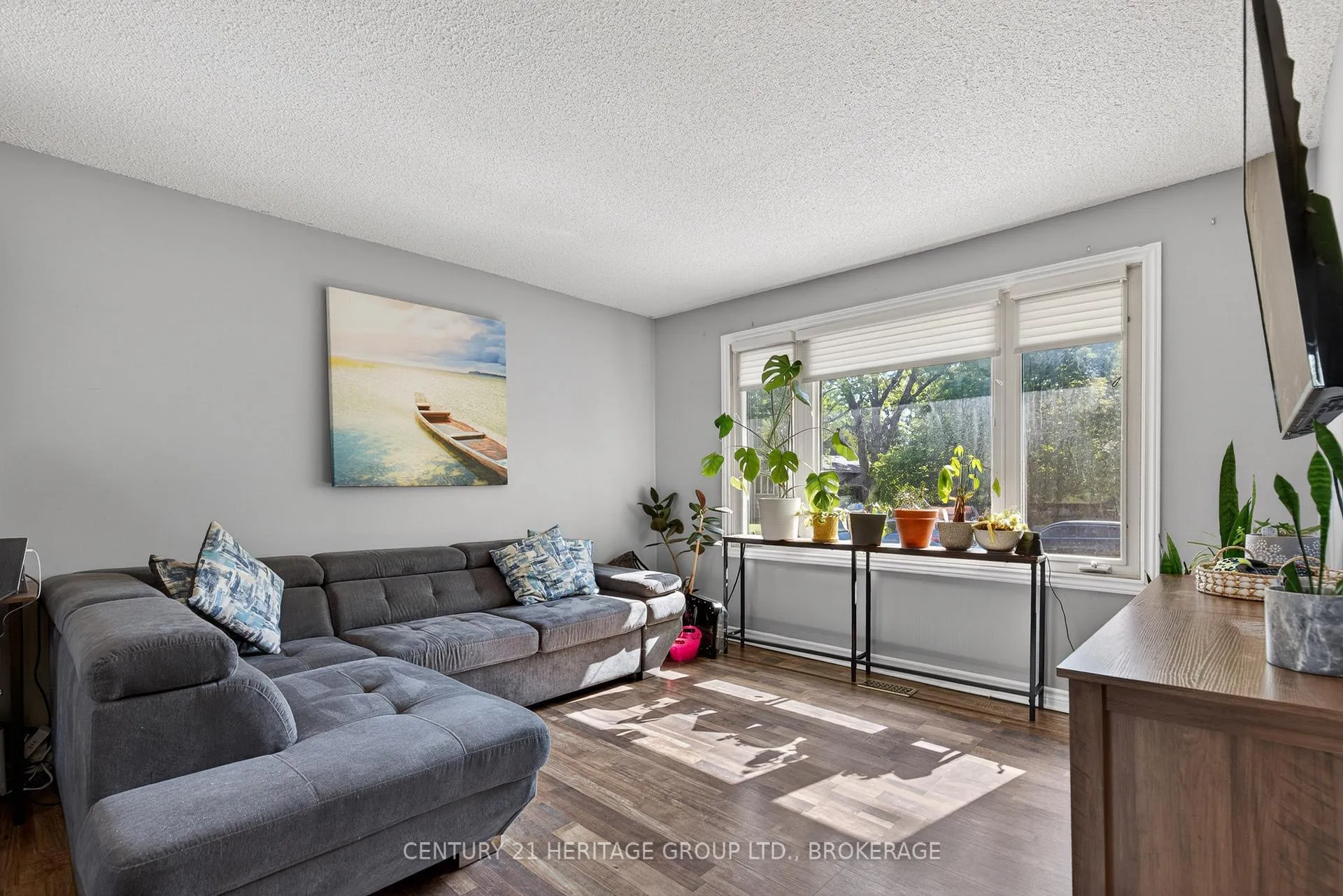 Photo 10 of 825 Allum Avenue, Kingston, South of Taylor-Kidd Blvd — HOMEH