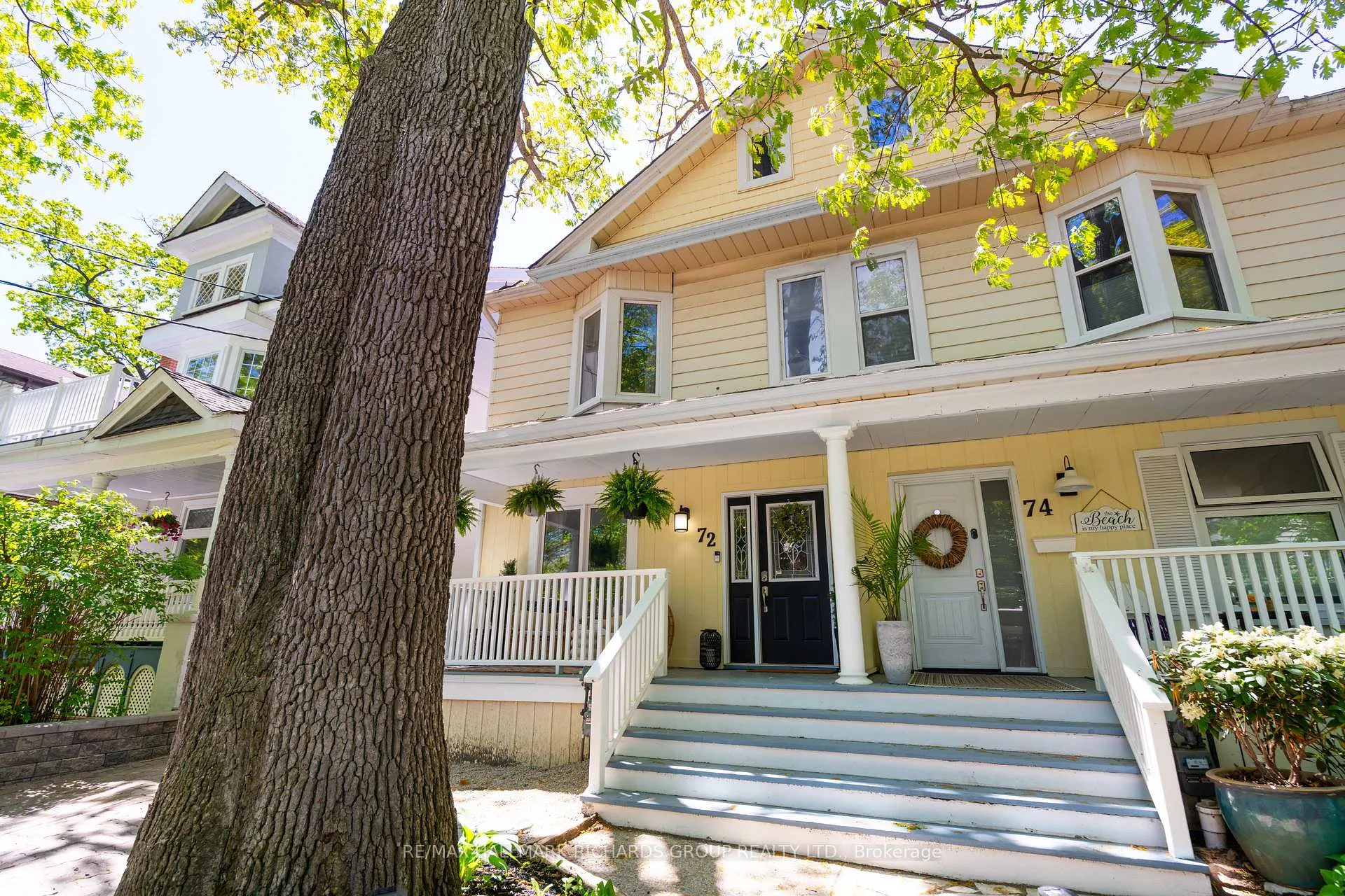 Photo 2 of 72 Waverley Road, Toronto, The Beaches — HOMEH