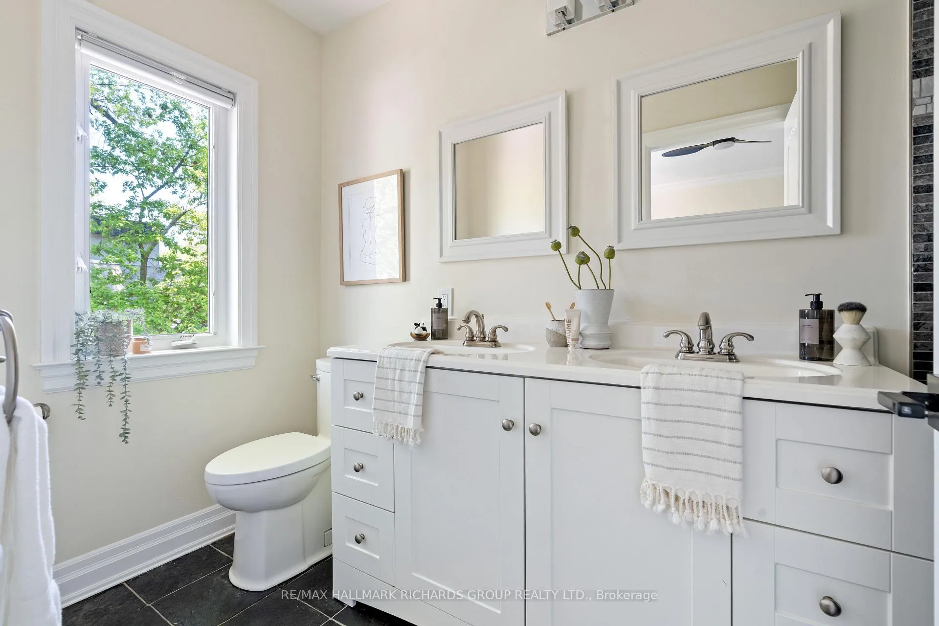 Photo 15 of 72 Waverley Road, Toronto, The Beaches — HOMEH