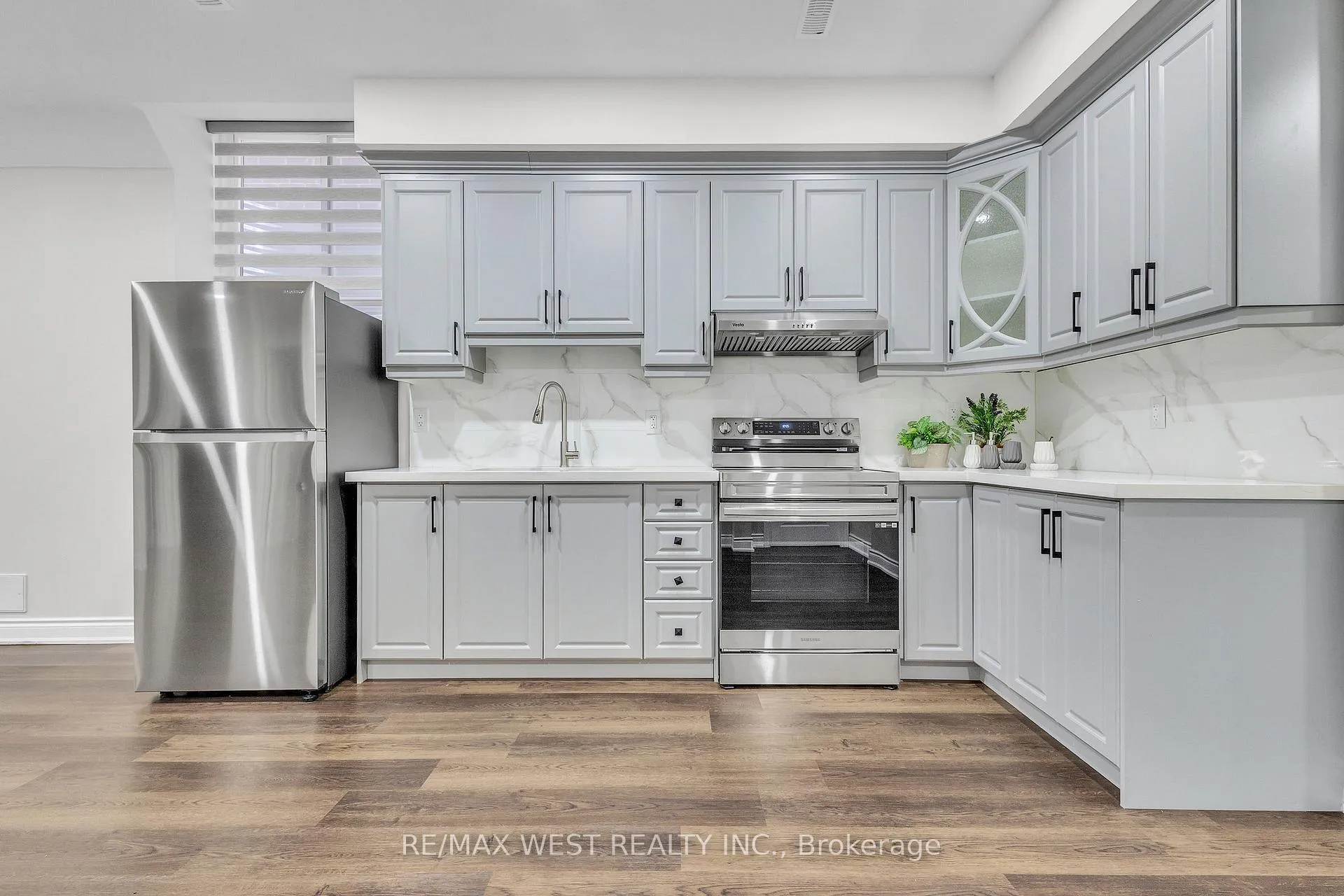 Photo 11 of Unit Lower, 65 Port Royal Avenue, Vaughan, Kleinburg — HOMEH