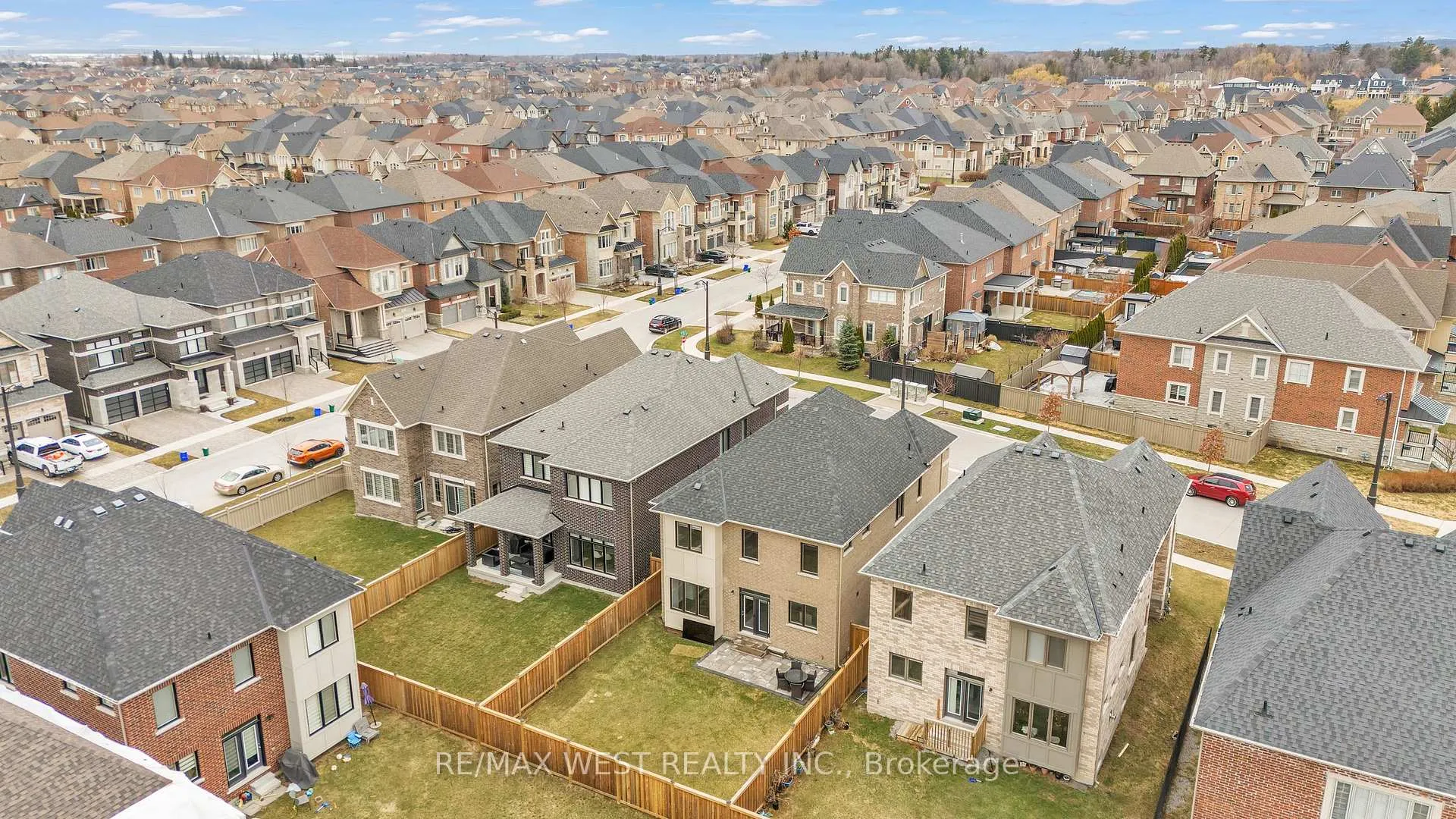 Photo 17 of Unit Lower, 65 Port Royal Avenue, Vaughan, Kleinburg — HOMEH