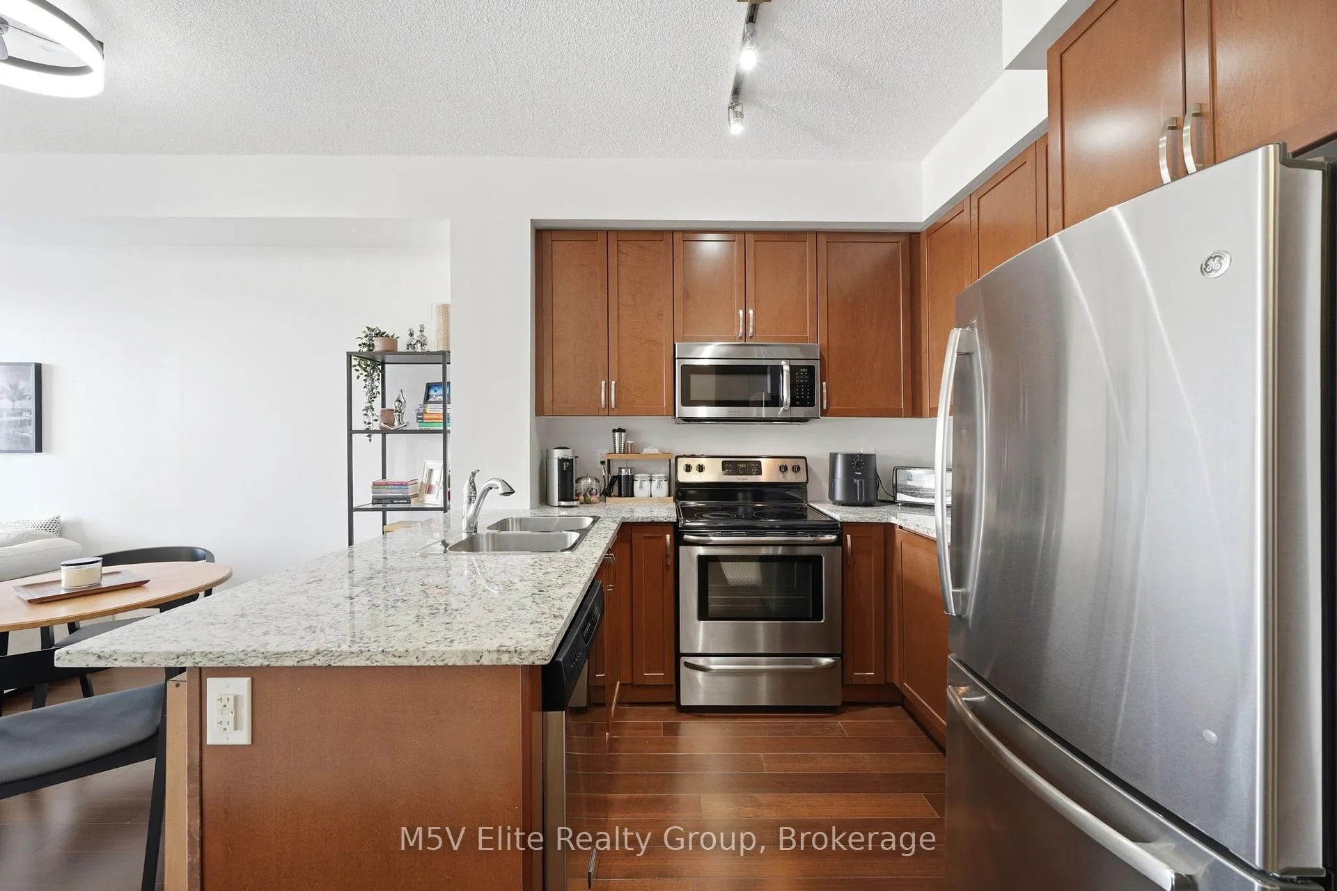 Photo 3 of Unit 330, 111 Civic Square Gate, Aurora, Bayview Wellington — HOMEH