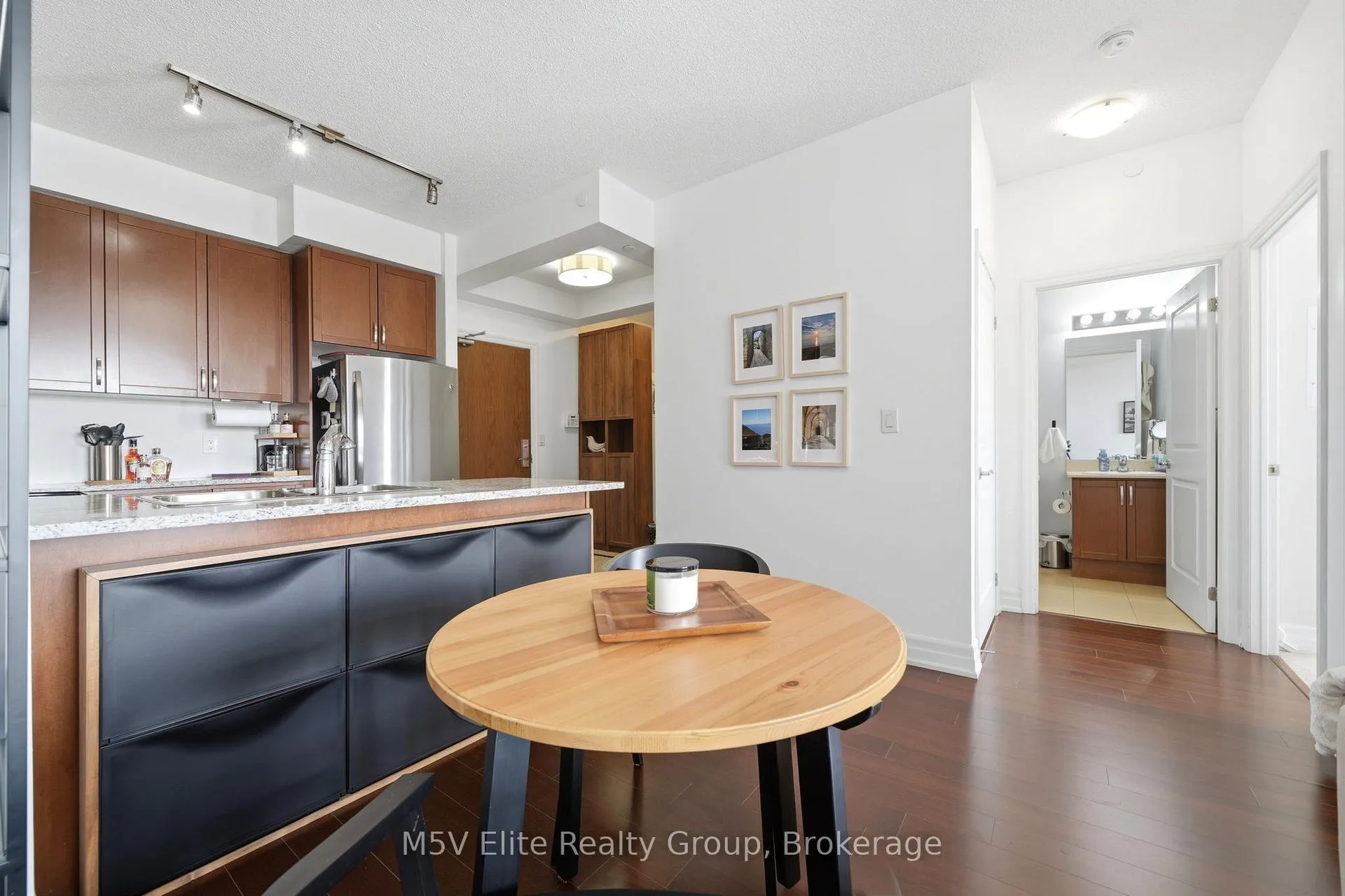 Photo 7 of Unit 330, 111 Civic Square Gate, Aurora, Bayview Wellington — HOMEH