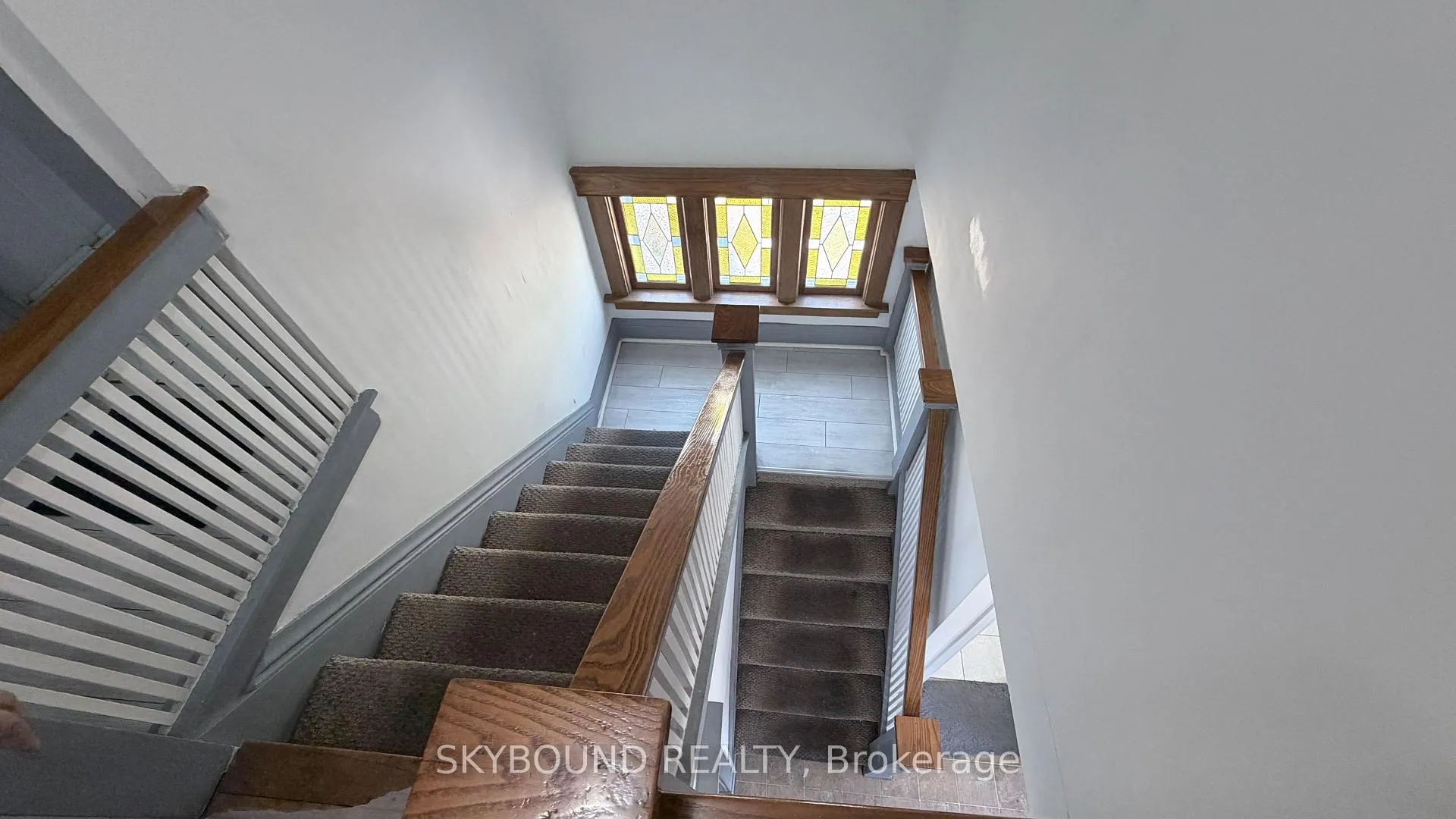 Photo 8 of 5113 St Lawrence Avenue, Niagara Falls, Downtown — HOMEH