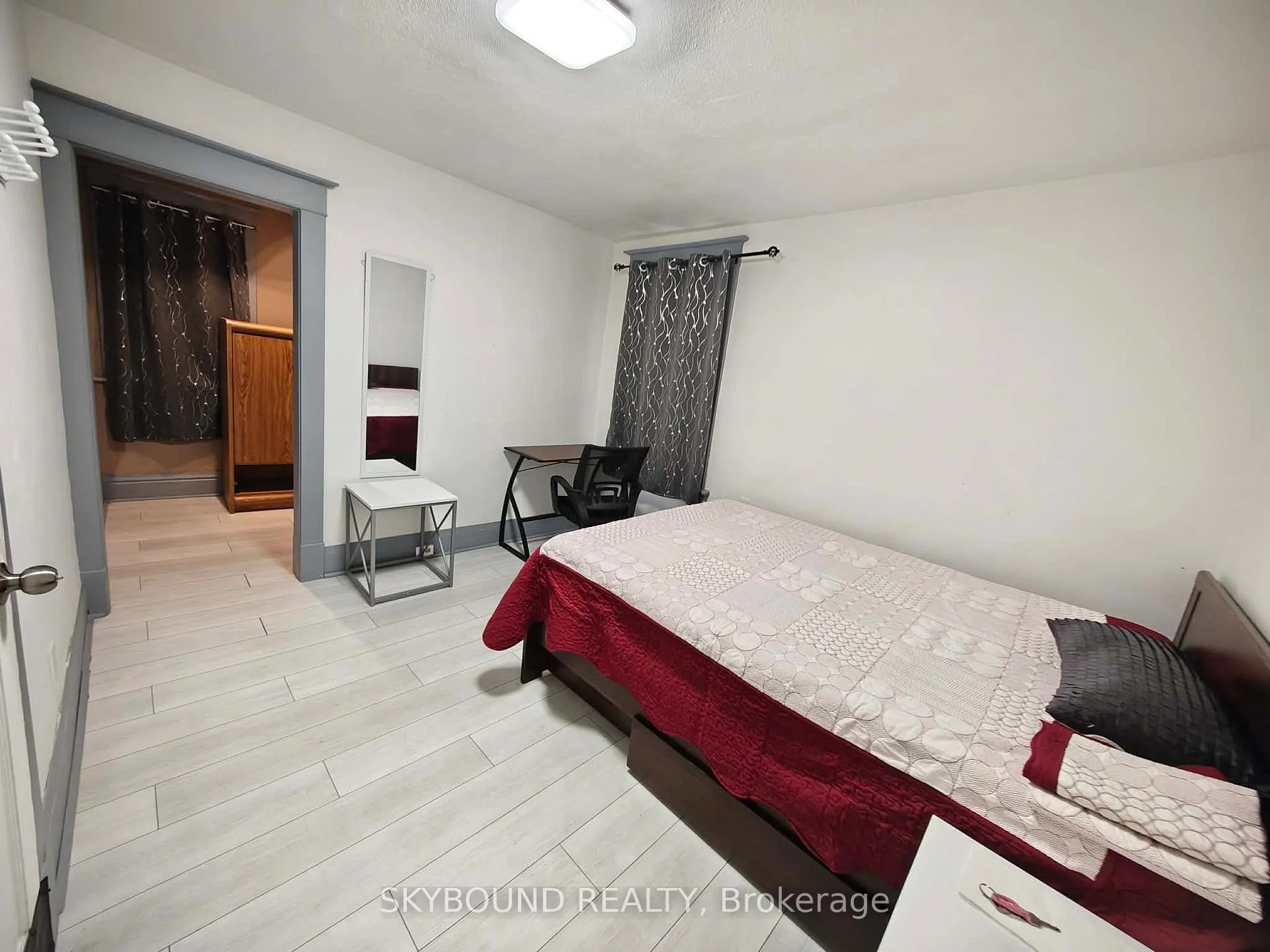 Photo 26 of 5113 St Lawrence Avenue, Niagara Falls, Downtown — HOMEH