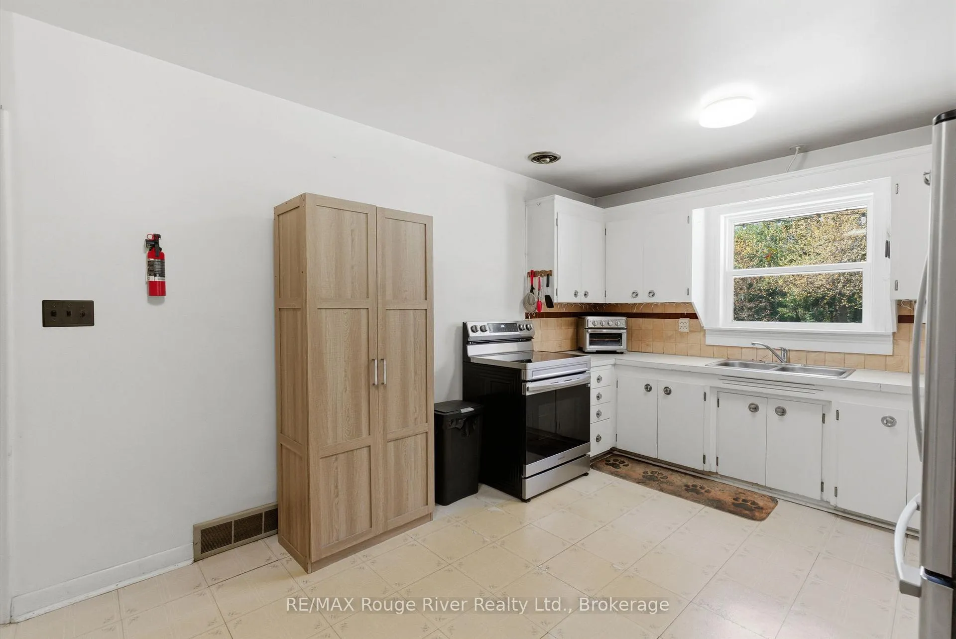 Photo 11 of 3856 Solina Road, Clarington, Rural Clarington — HOMEH