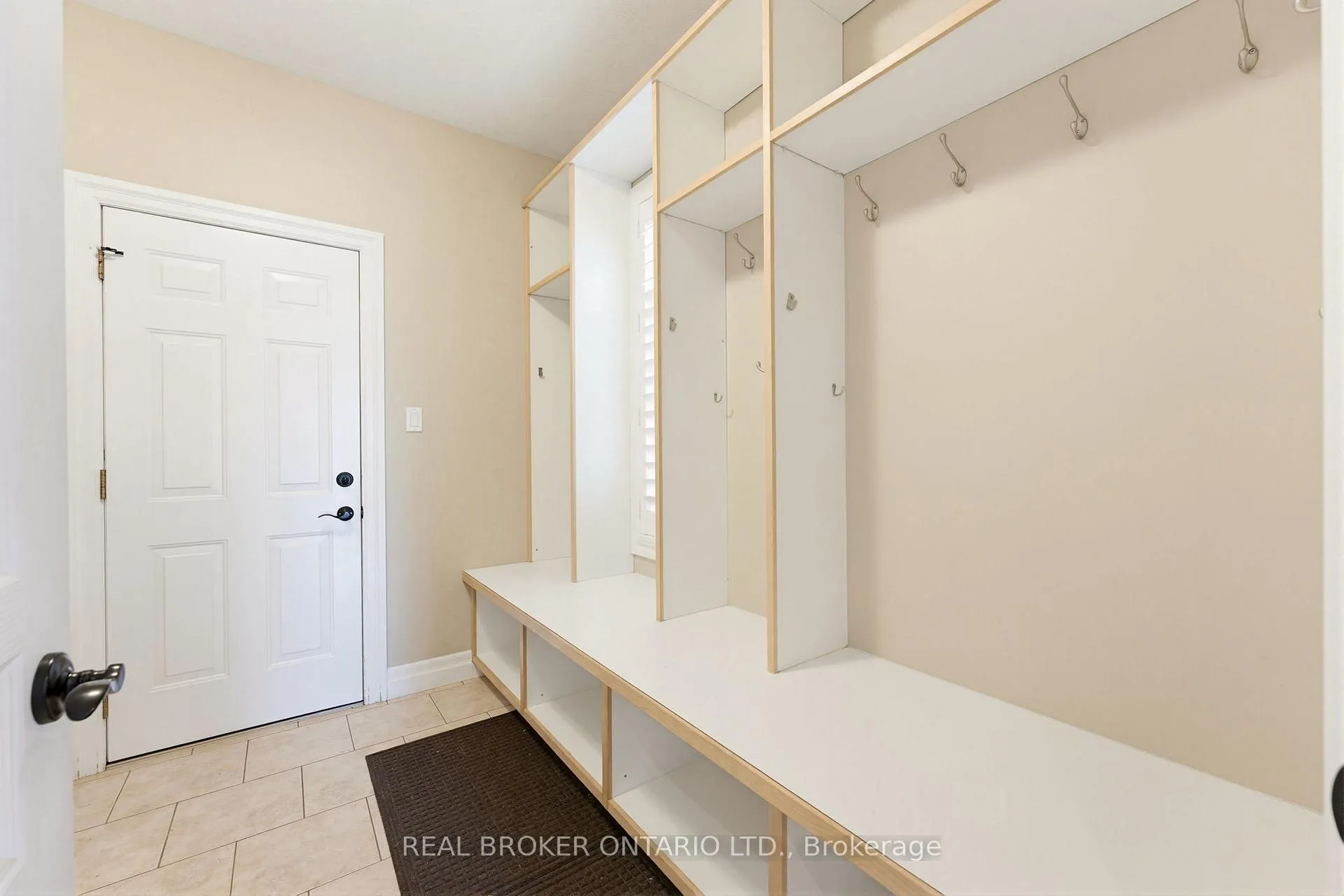 Photo 16 of 50 Cedar Street, Brant, Paris — HOMEH