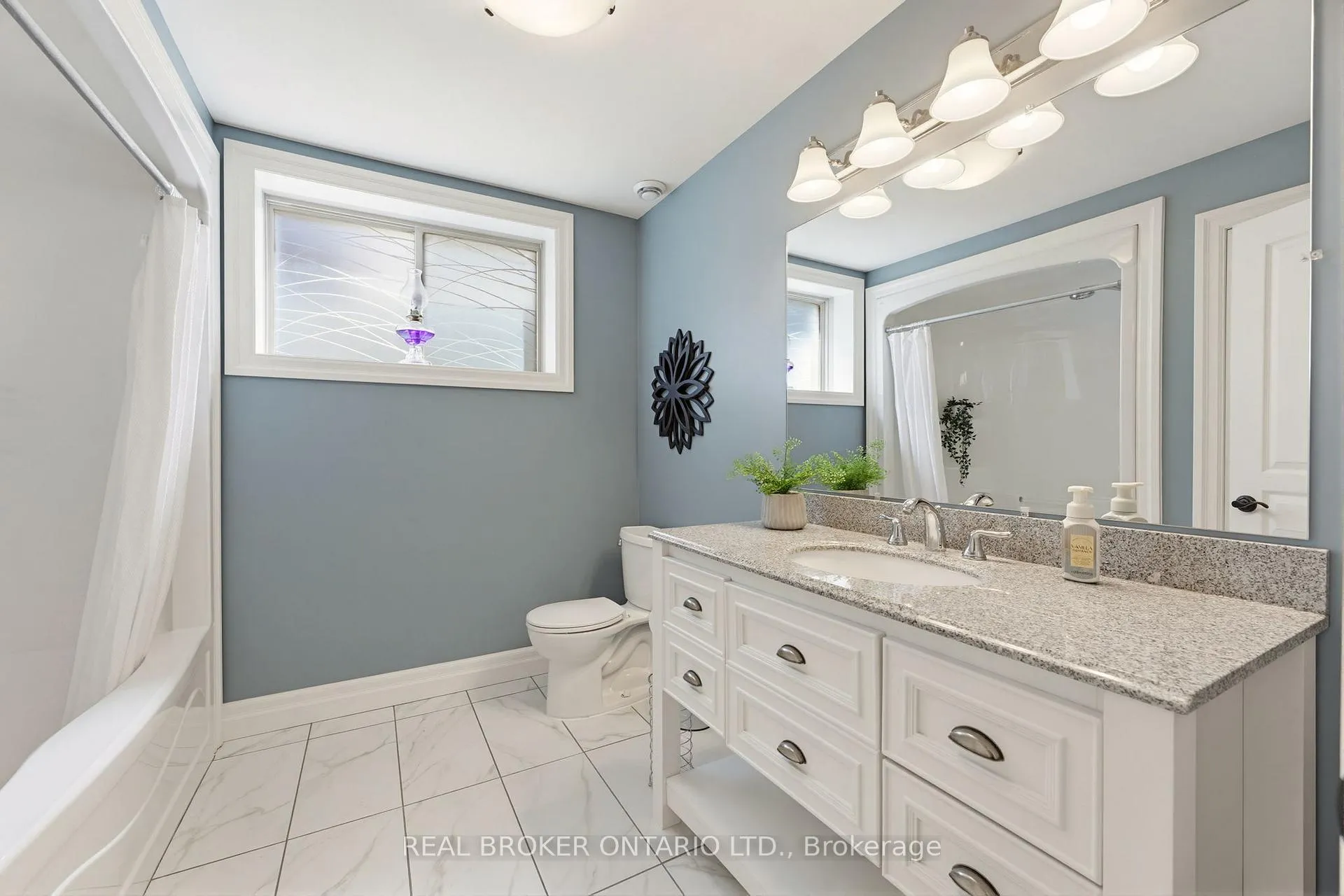 Photo 31 of 50 Cedar Street, Brant, Paris — HOMEH
