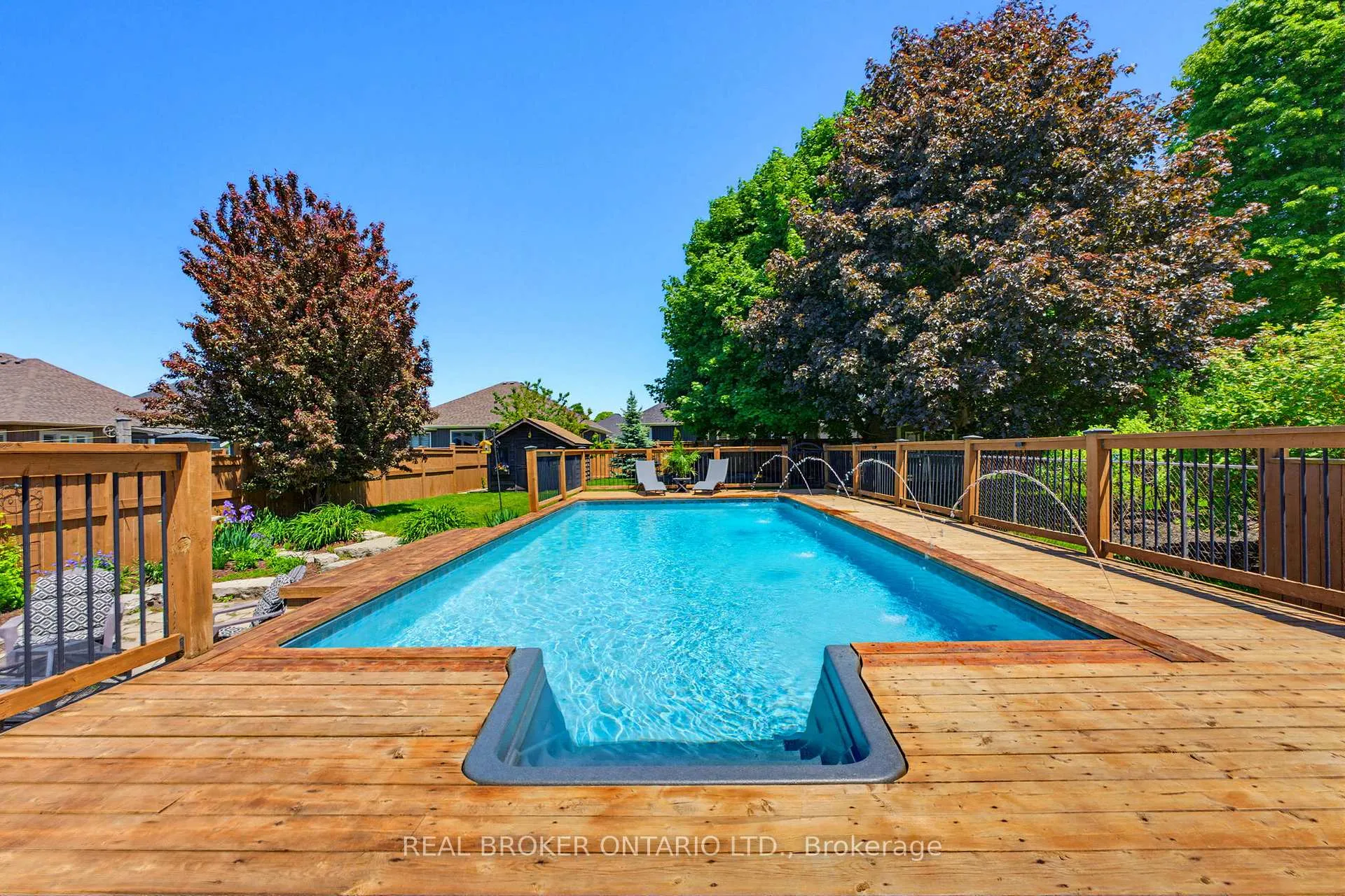 Photo 37 of 50 Cedar Street, Brant, Paris — HOMEH