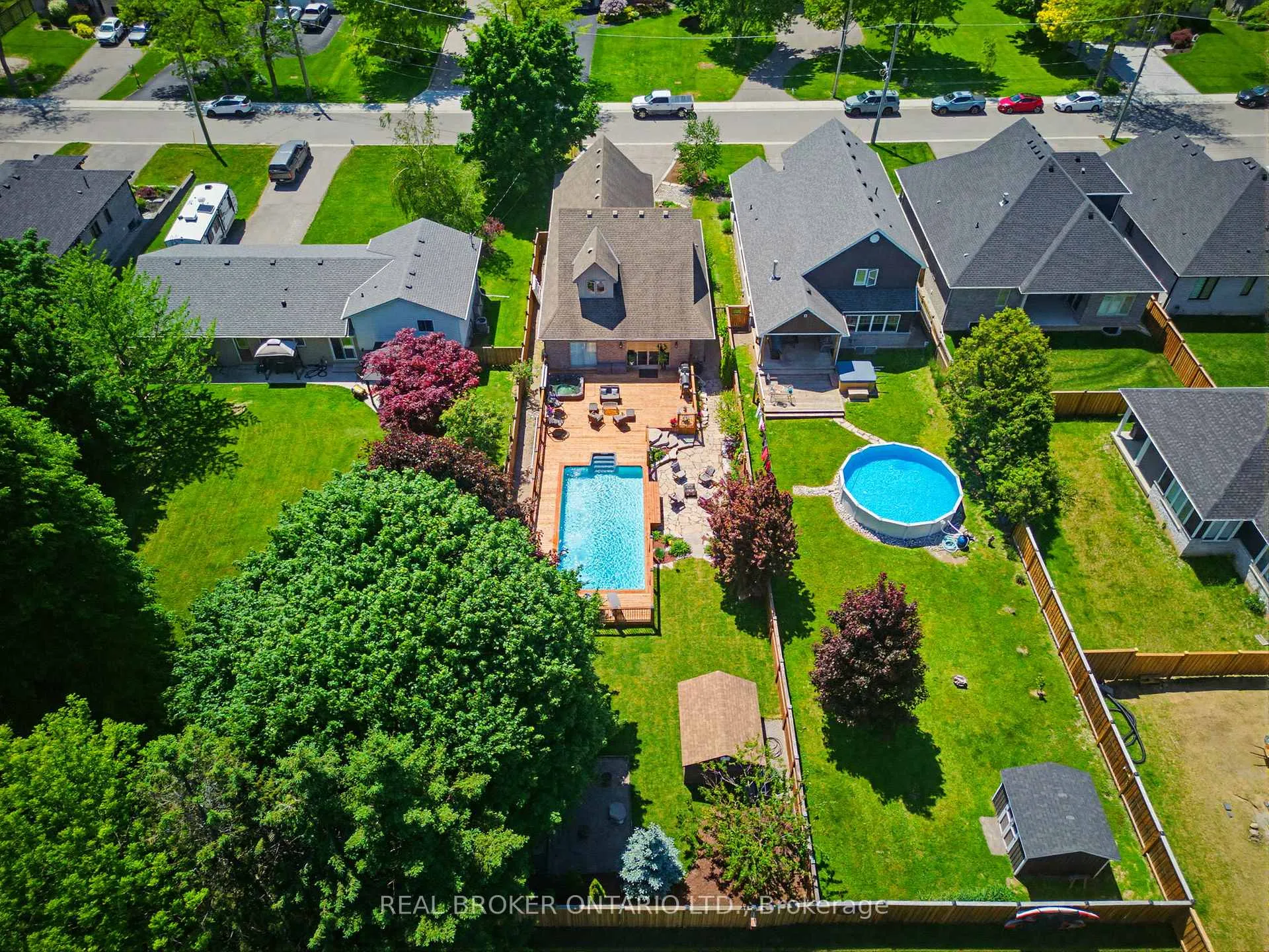 Photo 46 of 50 Cedar Street, Brant, Paris — HOMEH
