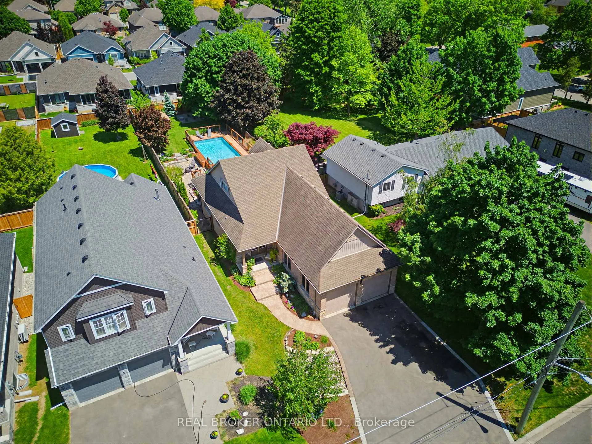 Photo 47 of 50 Cedar Street, Brant, Paris — HOMEH
