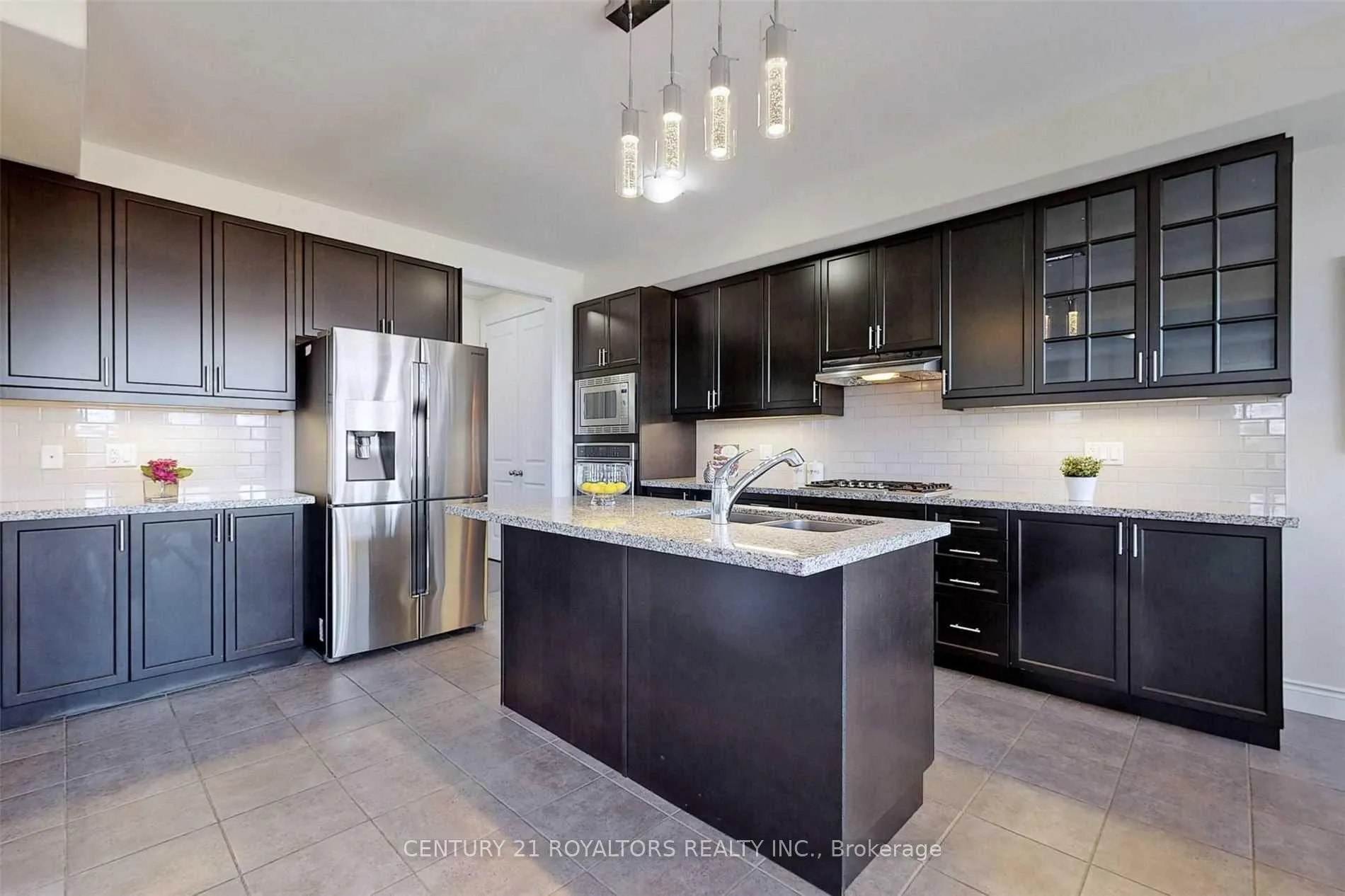 Photo 6 of 1572 Cahill Drive, Peterborough, Otonabee Ward 1 — HOMEH