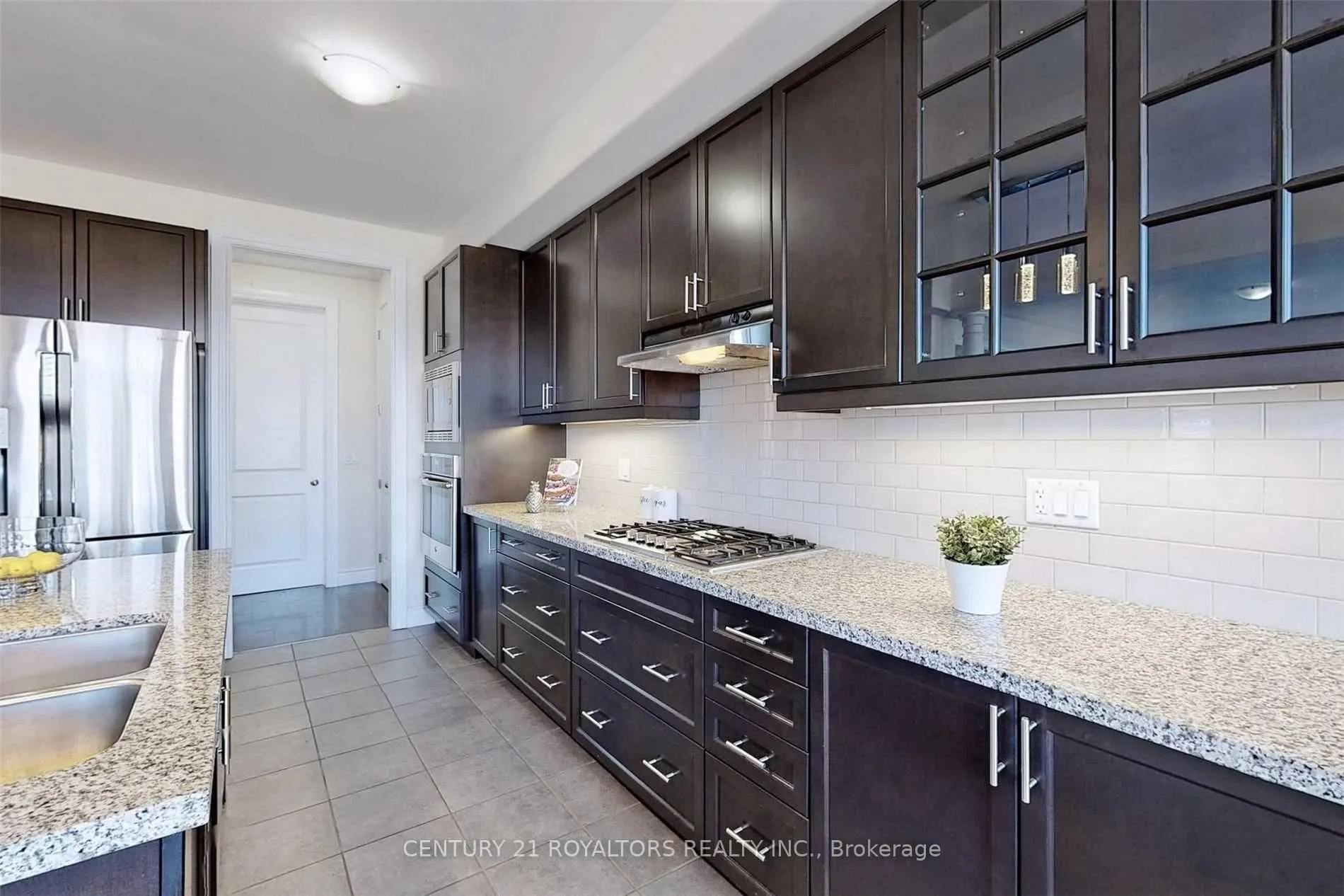 Photo 10 of 1572 Cahill Drive, Peterborough, Otonabee Ward 1 — HOMEH