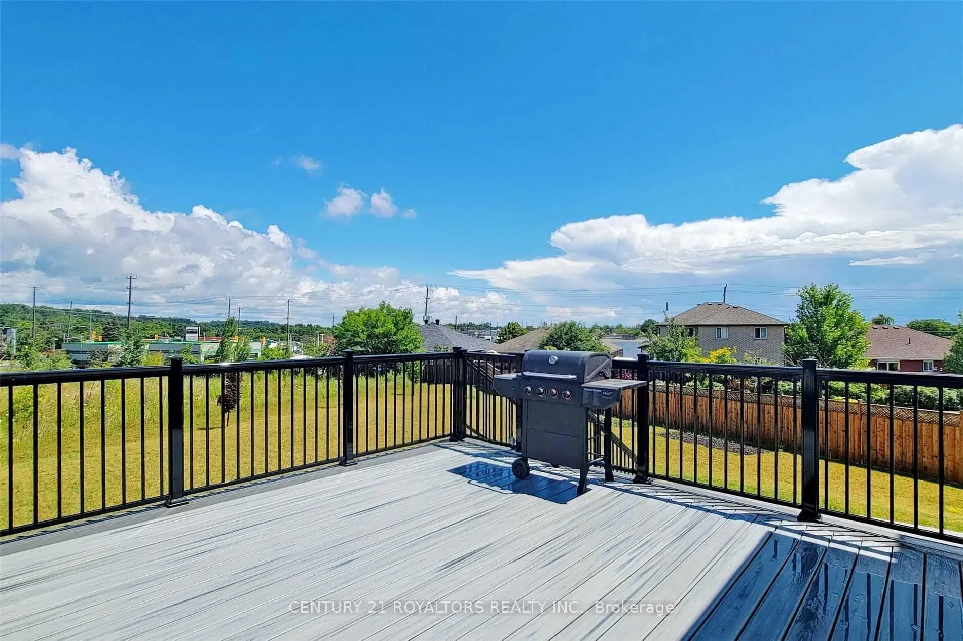 Photo 33 of 1572 Cahill Drive, Peterborough, Otonabee Ward 1 — HOMEH