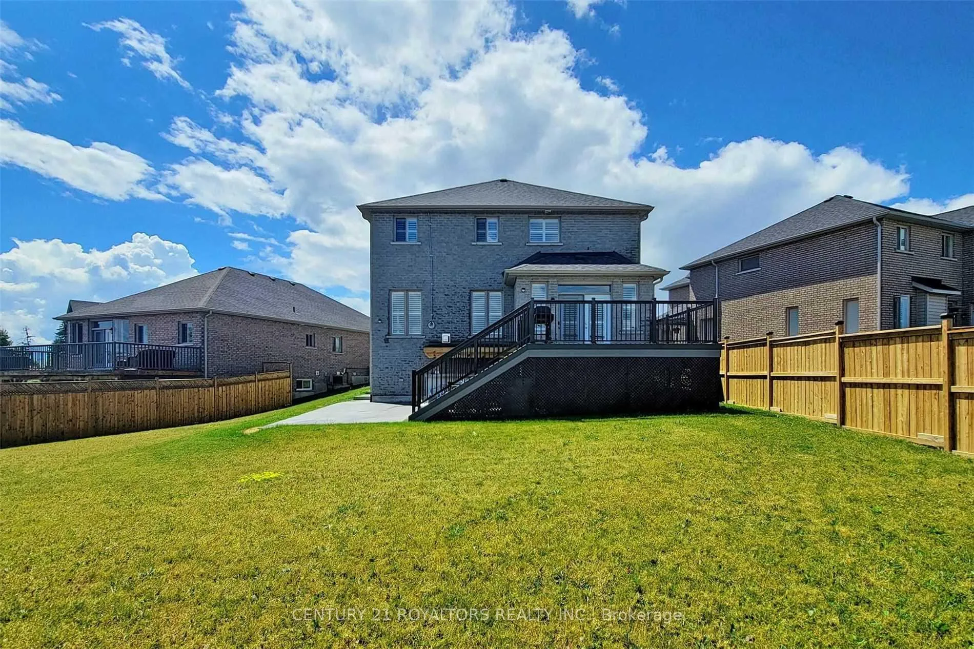 Photo 34 of 1572 Cahill Drive, Peterborough, Otonabee Ward 1 — HOMEH