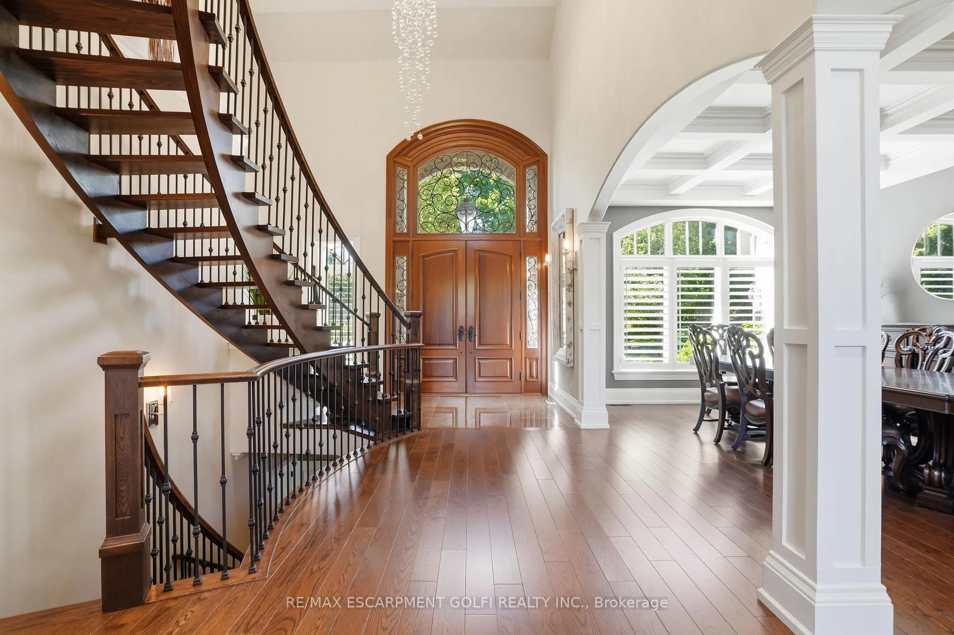 Photo 9 of 2319 Kilbride Street, Burlington, Rural Burlington — HOMEH