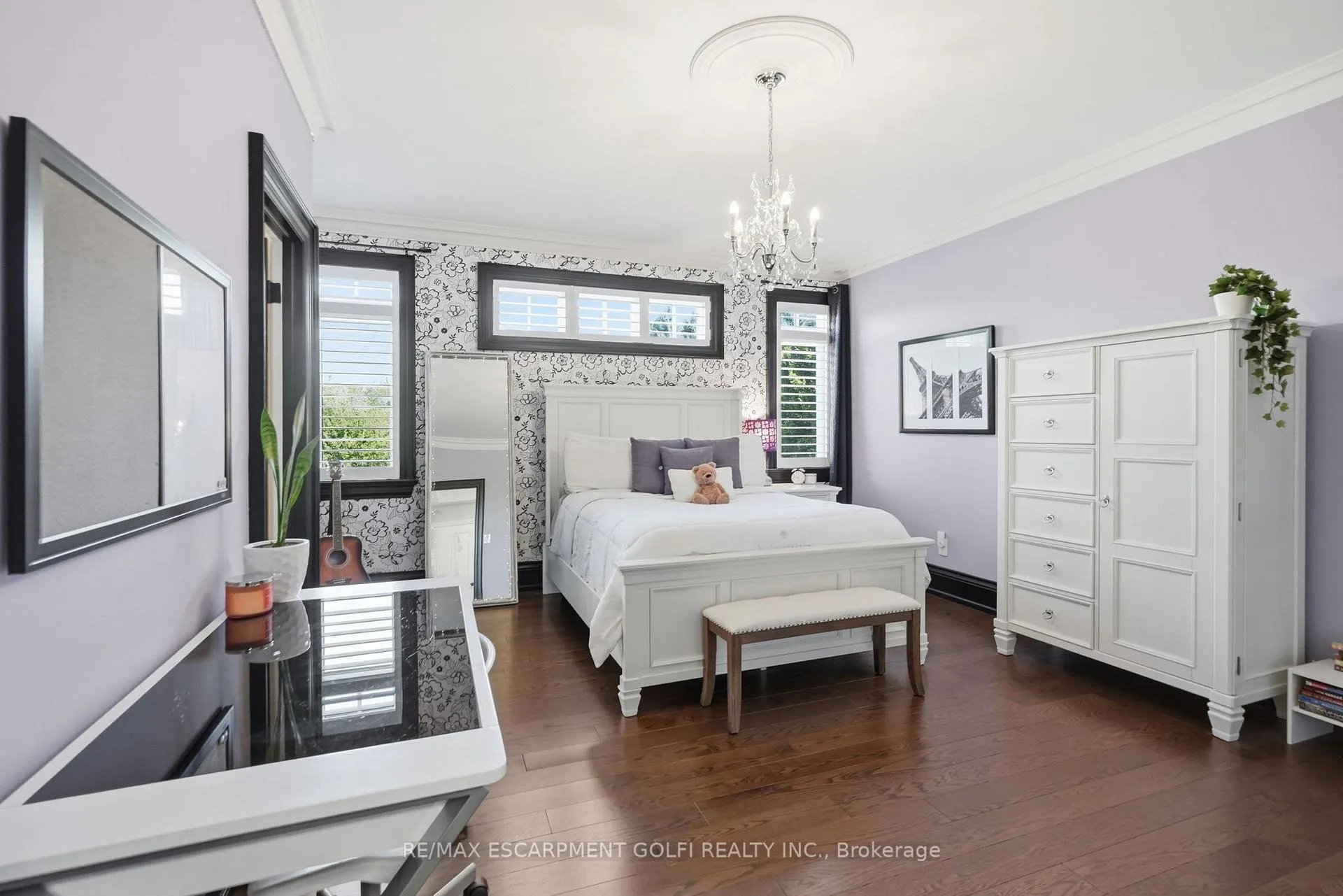 Photo 29 of 2319 Kilbride Street, Burlington, Rural Burlington — HOMEH