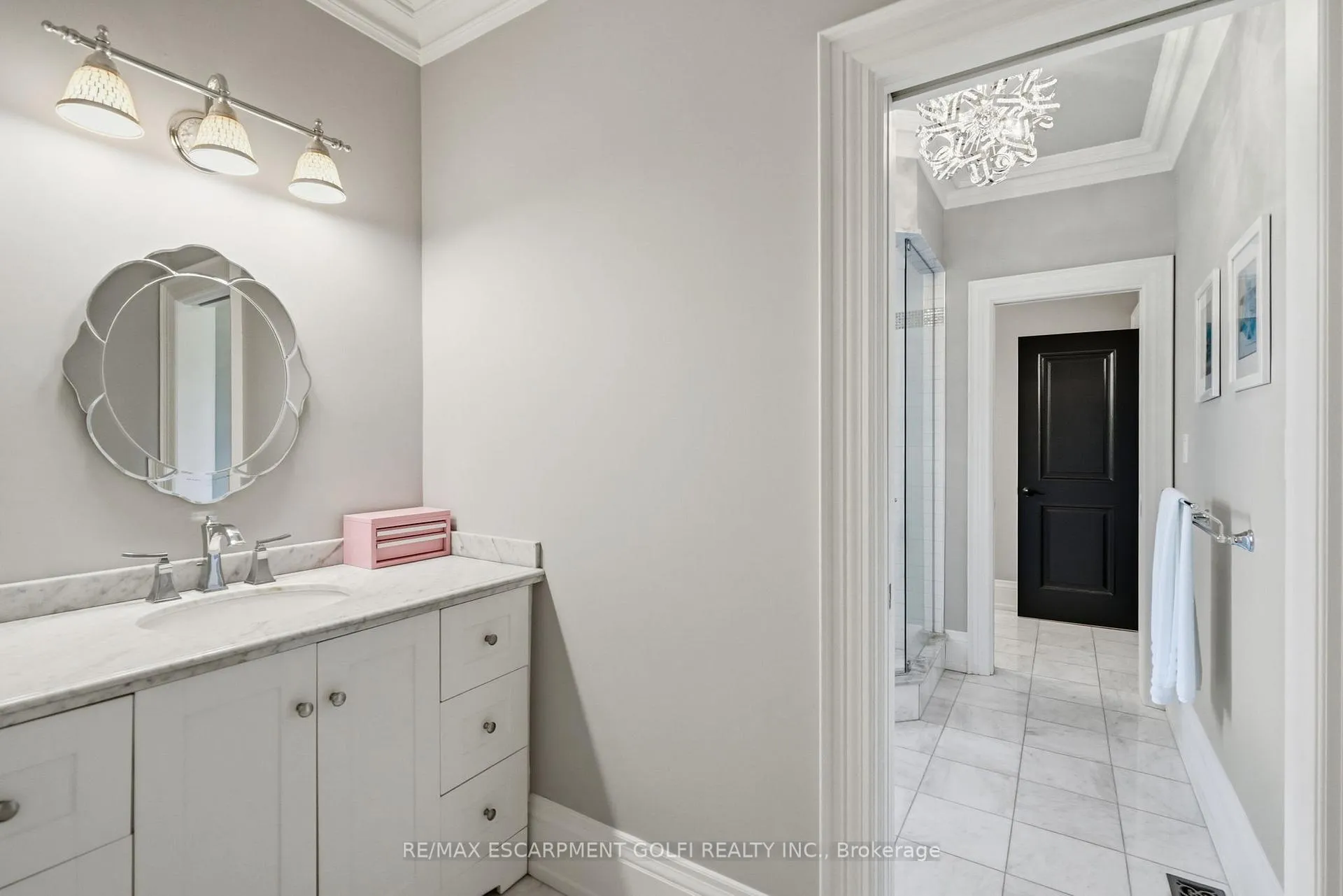 Photo 31 of 2319 Kilbride Street, Burlington, Rural Burlington — HOMEH
