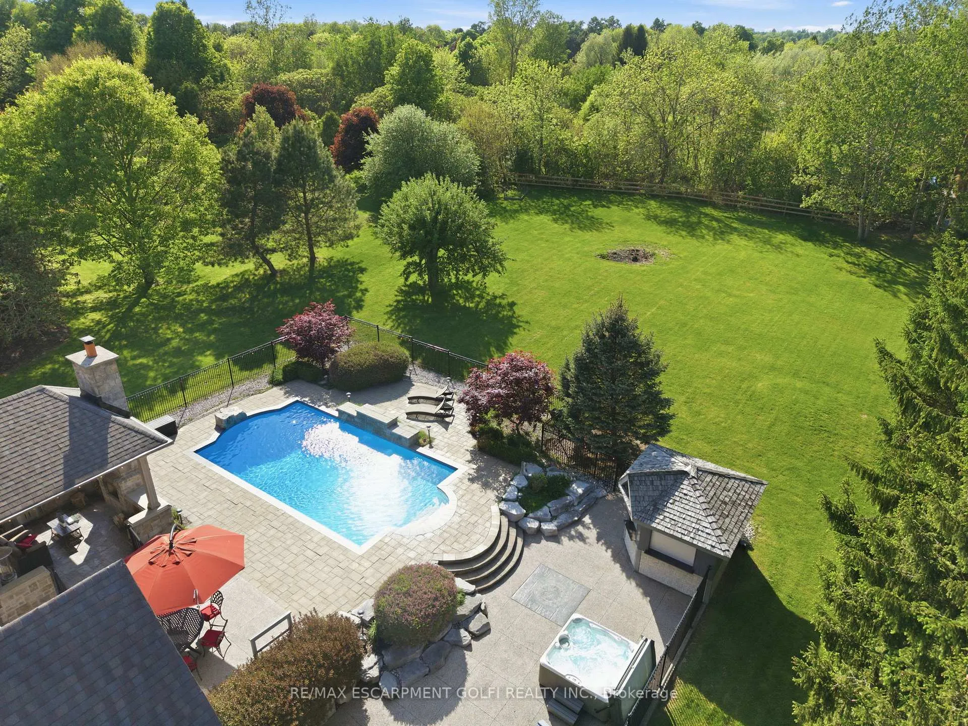 Photo 42 of 2319 Kilbride Street, Burlington, Rural Burlington — HOMEH