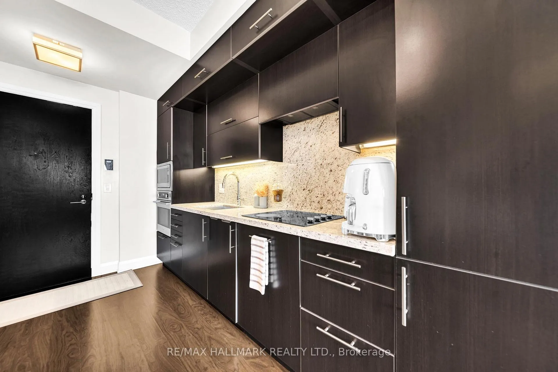 Photo 4 of Unit 4022, 5 Sheppard Avenue E, North York, Willowdale East — HOMEH