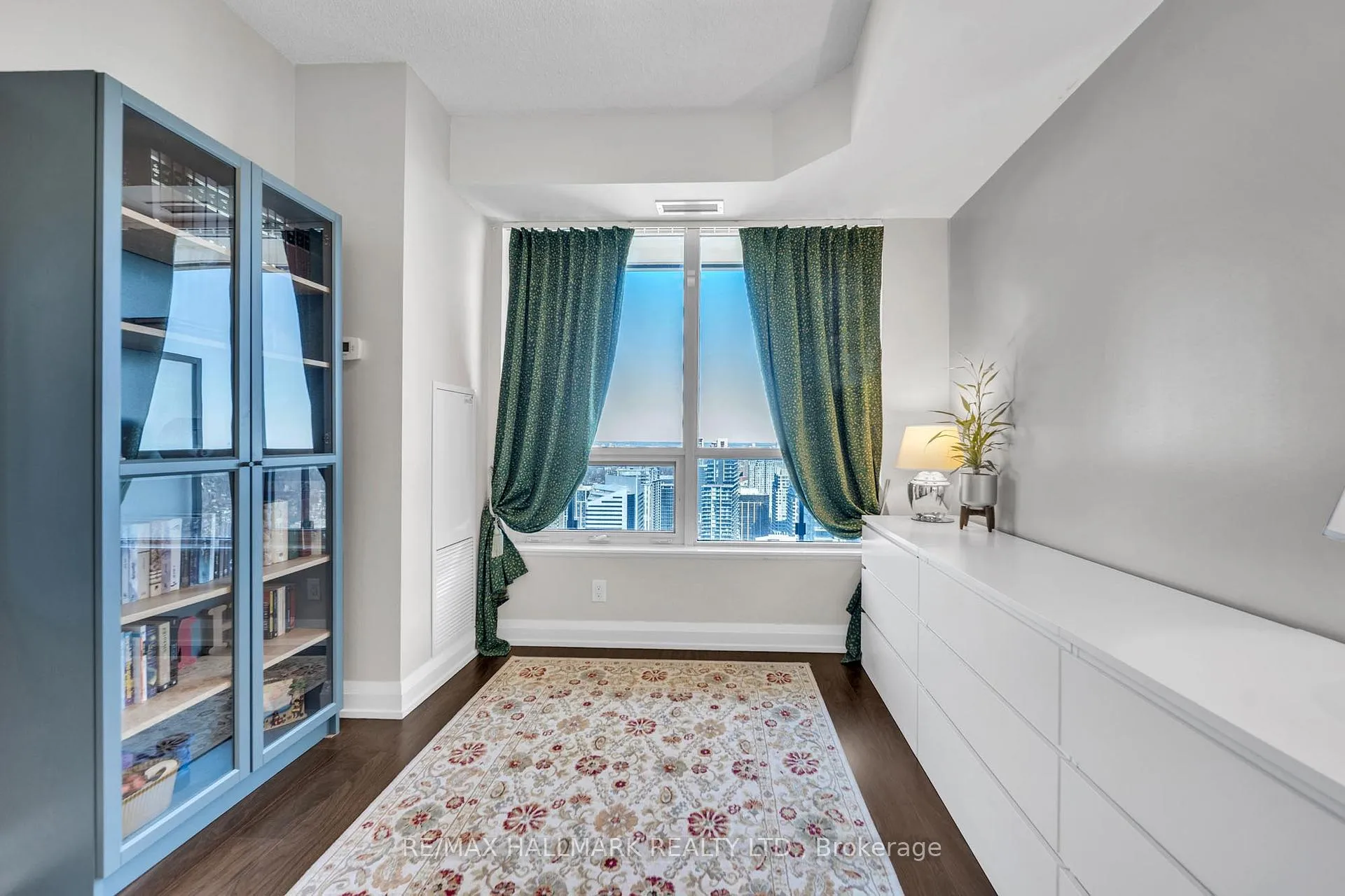 Photo 11 of Unit 4022, 5 Sheppard Avenue E, North York, Willowdale East — HOMEH