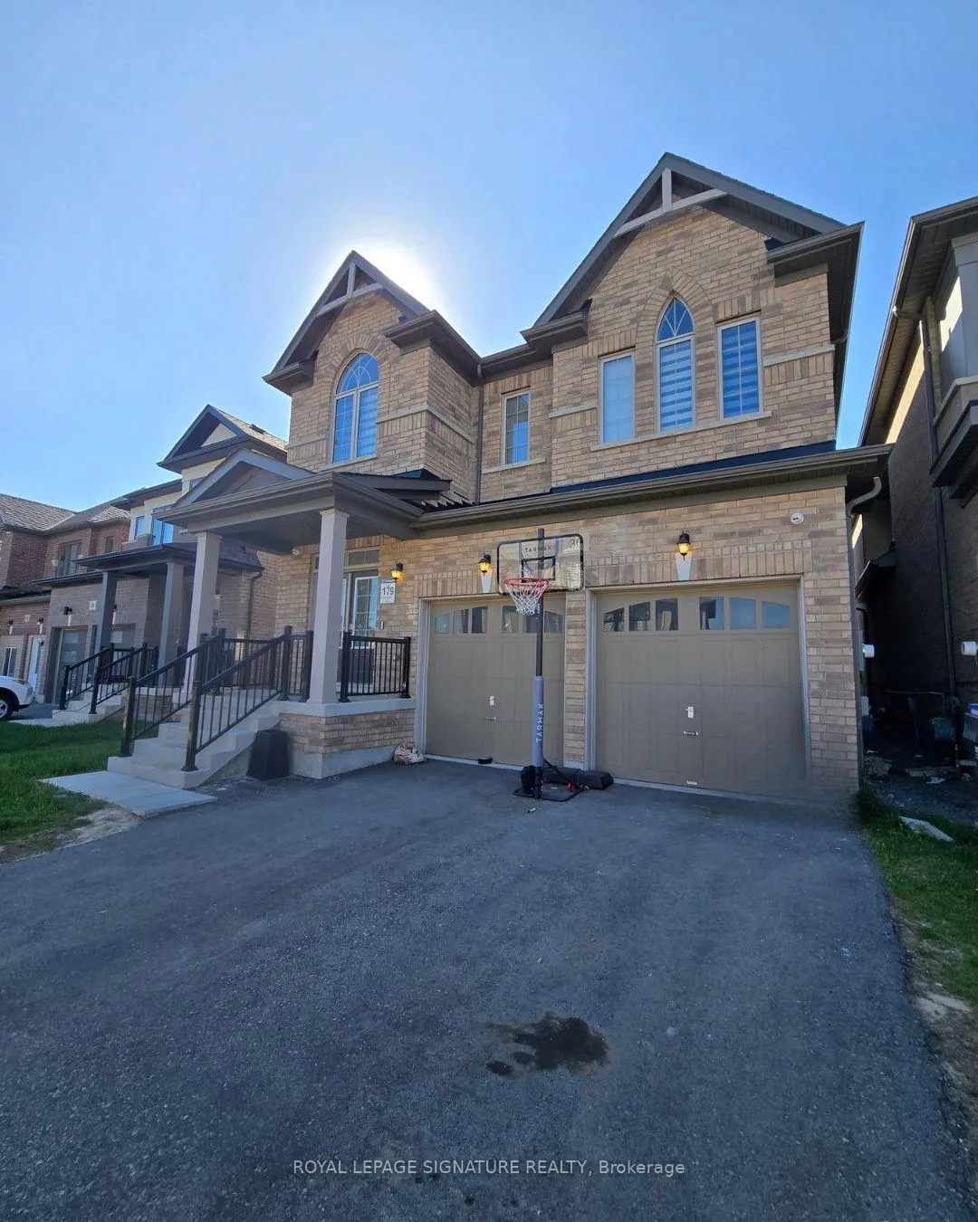 Photo 2 of 30 Spinland Street, Caledon, Rural Caledon — HOMEH
