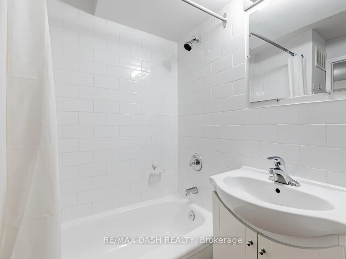 Photo 17 of Unit B2, 663 Huron Street, Toronto, The Annex — HOMEH