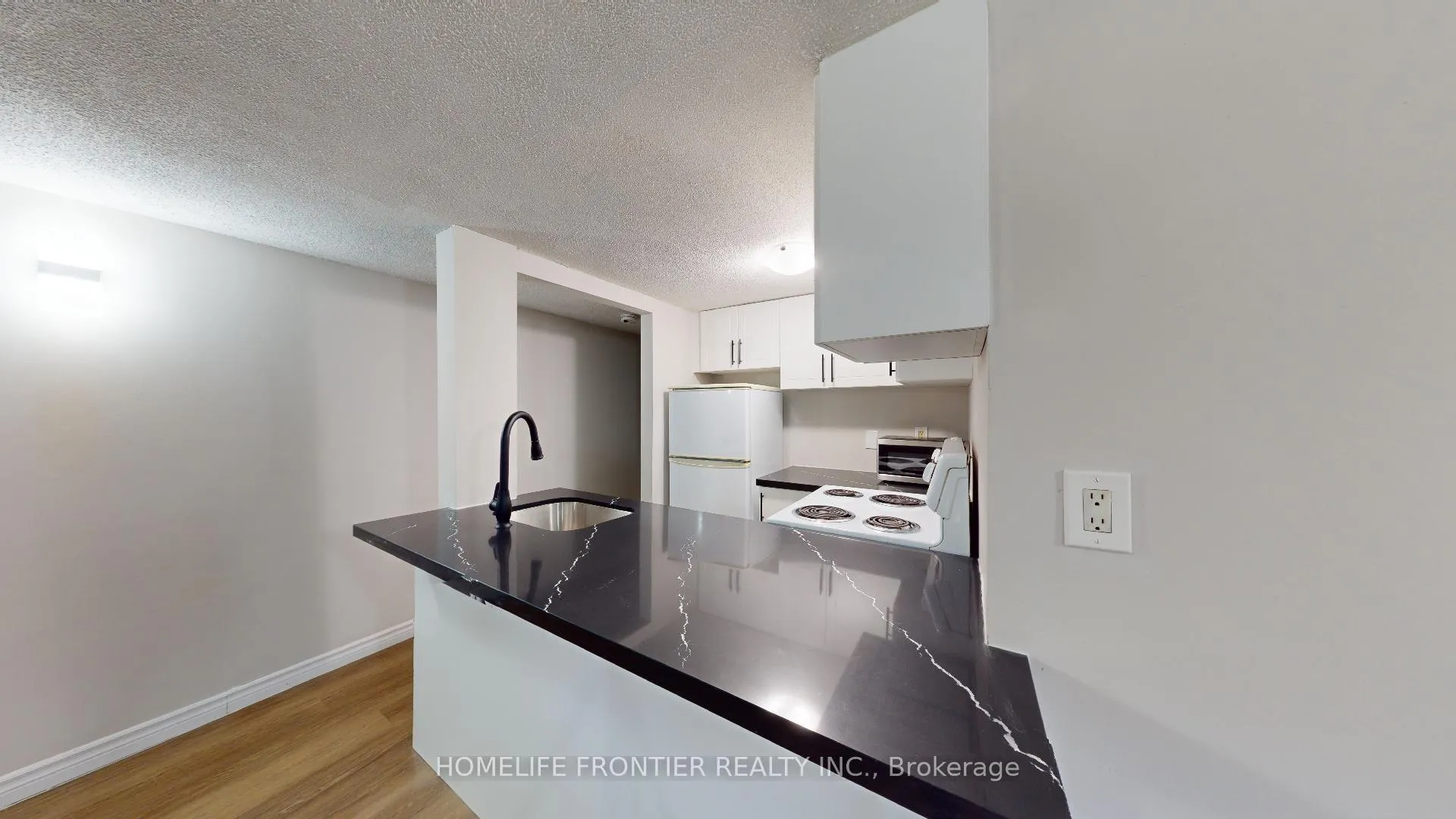 Photo 6 of Unit 3, 79 Redwood Avenue, Toronto, Greenwood-Coxwell — HOMEH