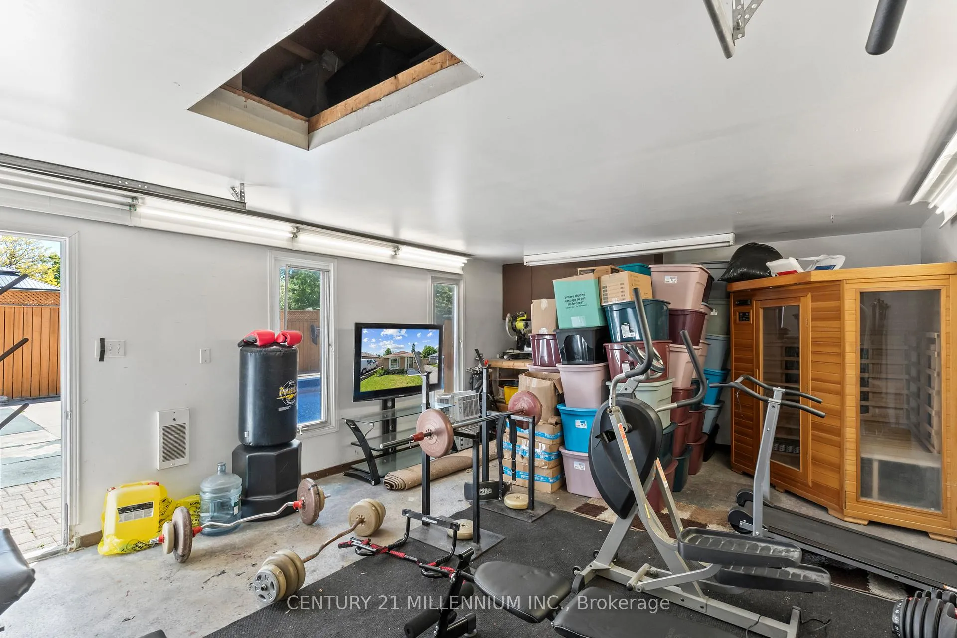 Photo 41 of 796 Grandview Drive, Oshawa, Donevan — HOMEH