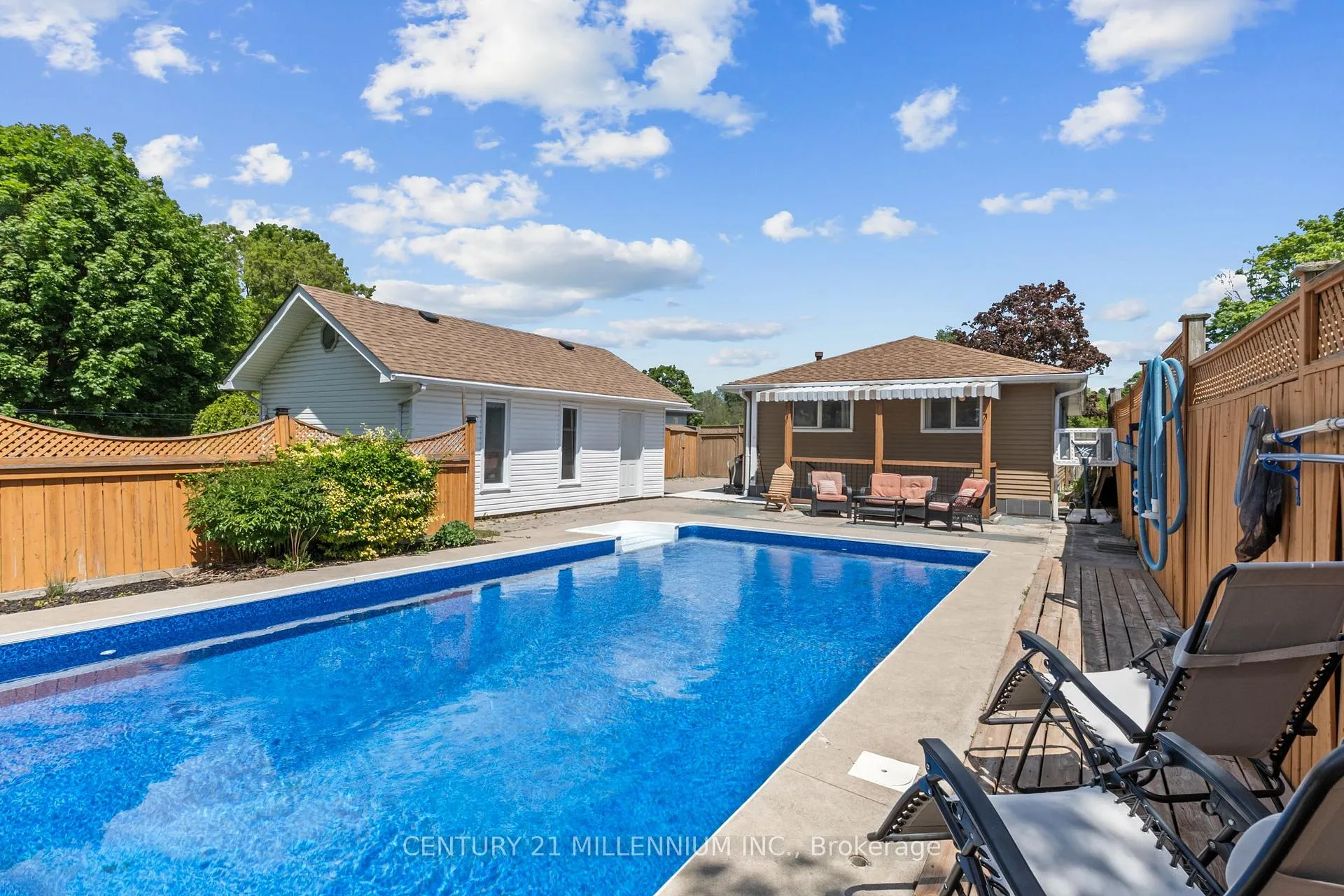 Photo 45 of 796 Grandview Drive, Oshawa, Donevan — HOMEH