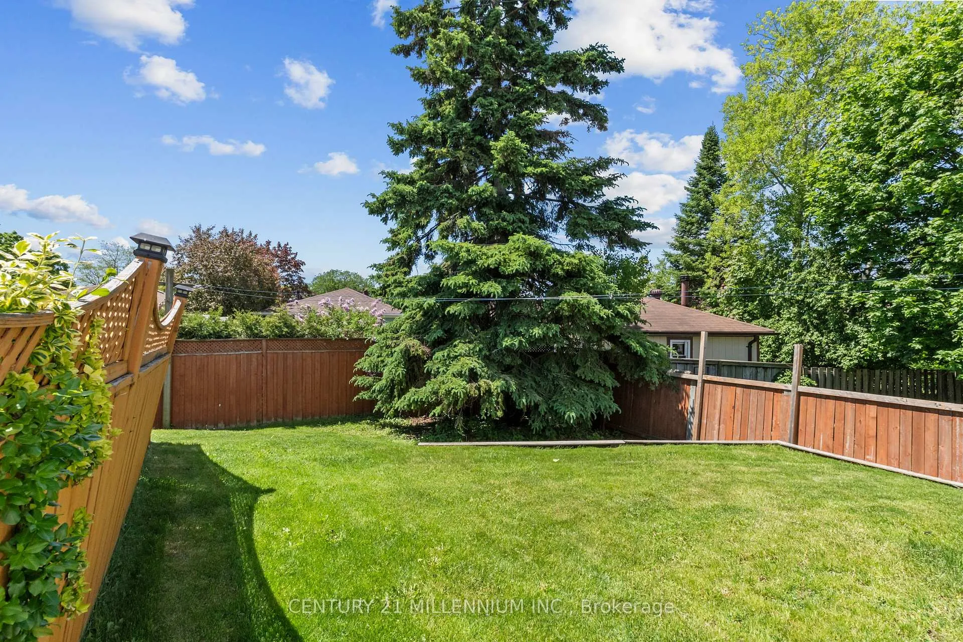Photo 46 of 796 Grandview Drive, Oshawa, Donevan — HOMEH