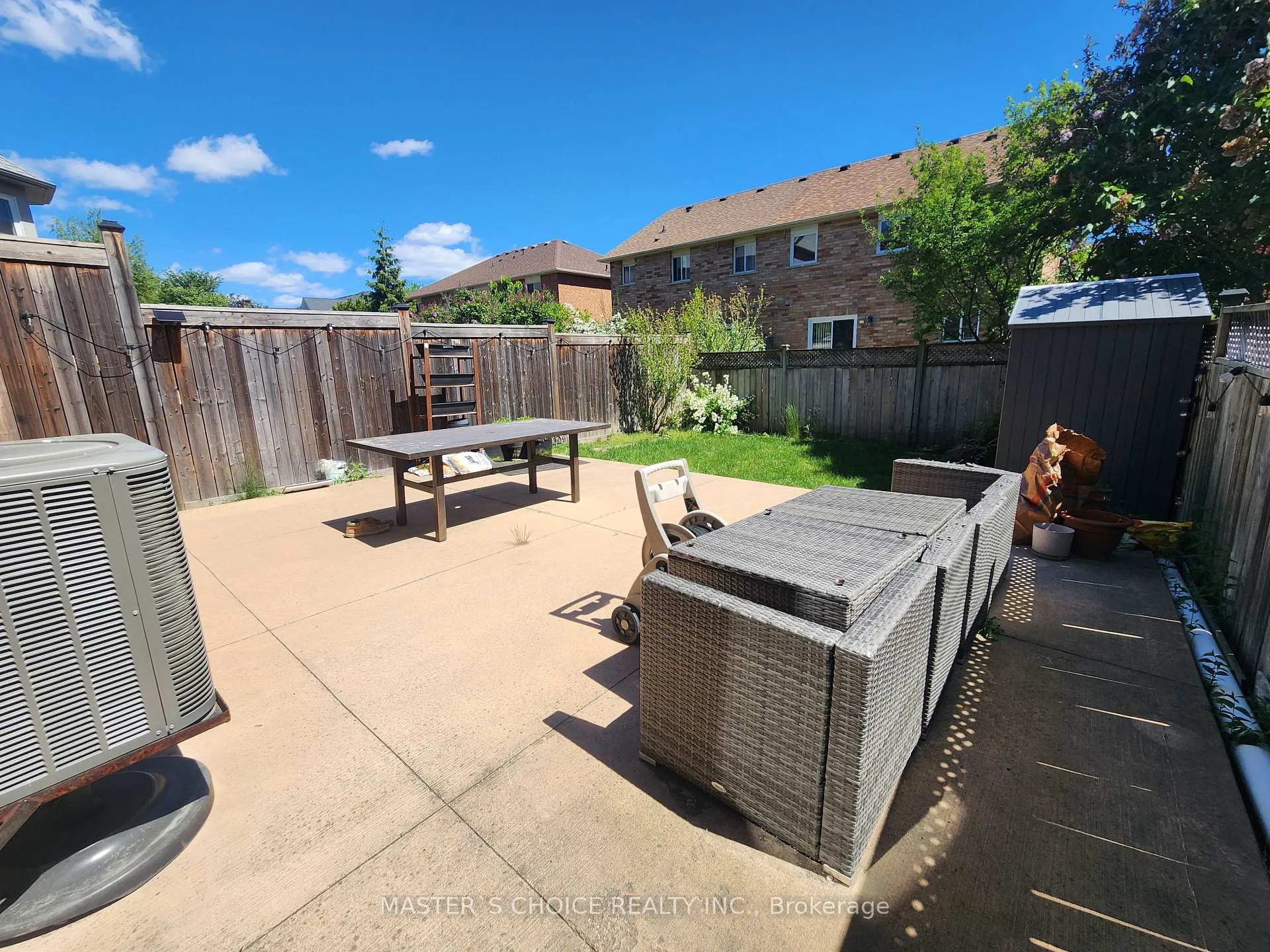 Photo 3 of Unit Bsmt, 82 Bellagio Crescent, Vaughan, Patterson — HOMEH