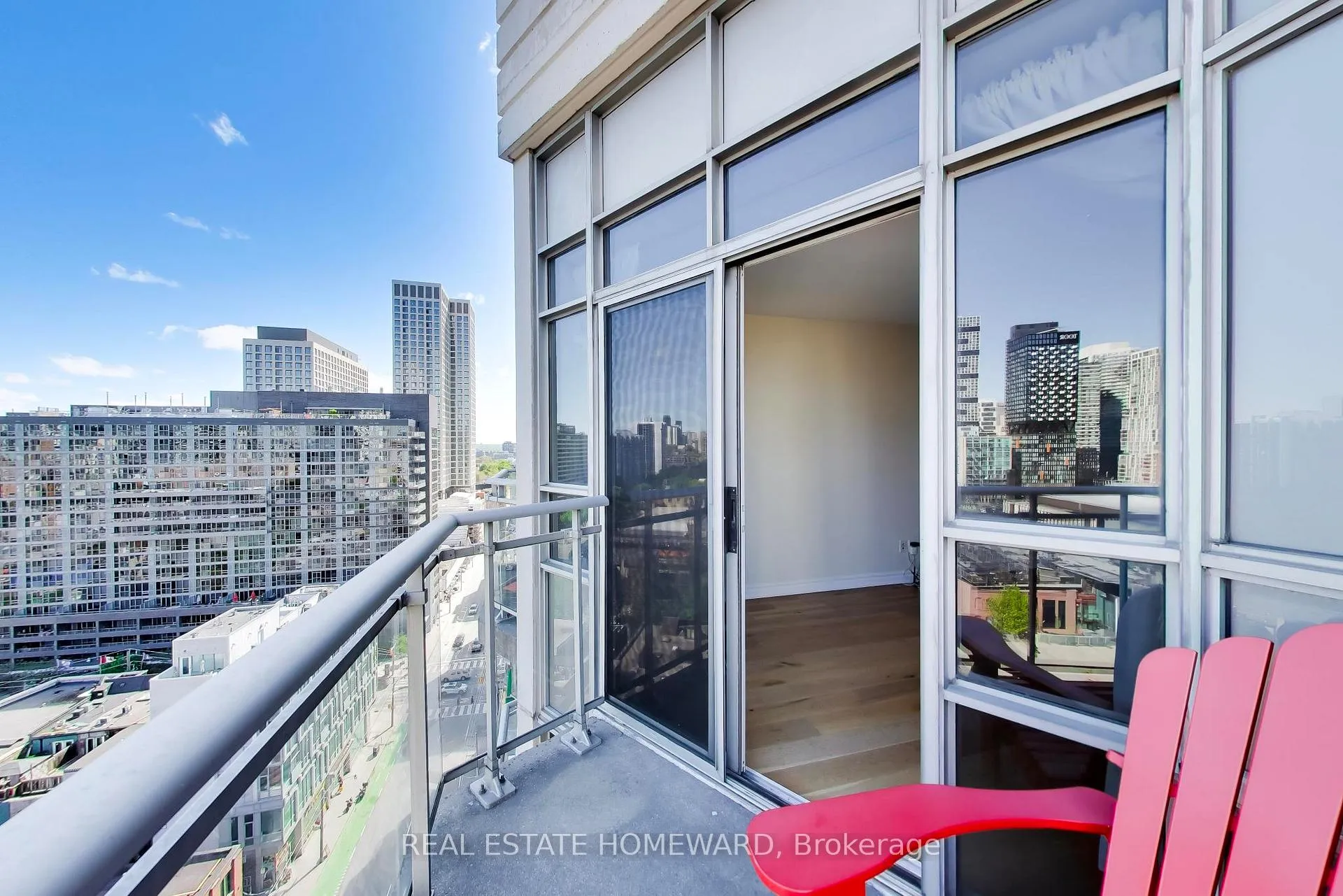 Photo 16 of Unit PH10, 255 Richmond Street E, Toronto, Moss Park — HOMEH