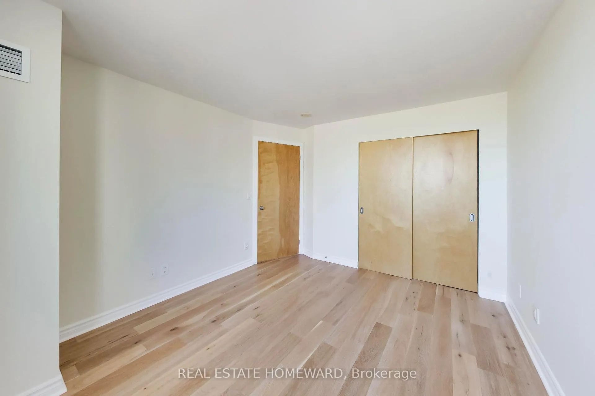 Photo 18 of Unit PH10, 255 Richmond Street E, Toronto, Moss Park — HOMEH